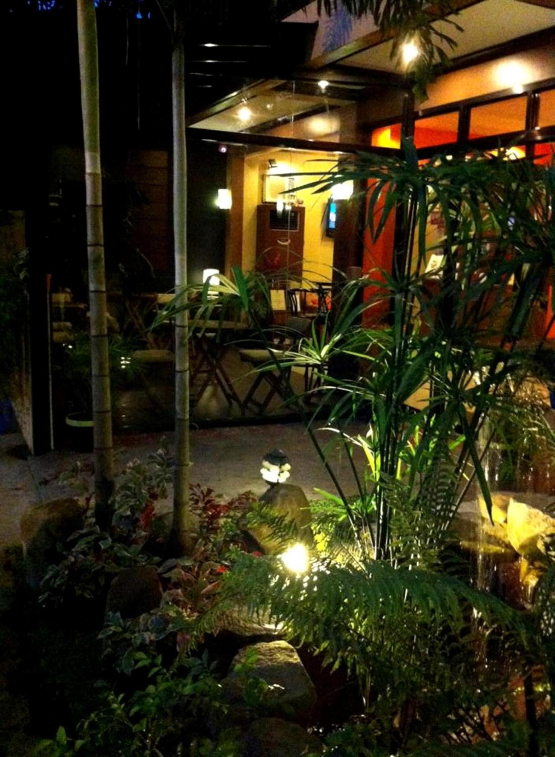 Pacific Palm Suites Davao powered by Cocotel