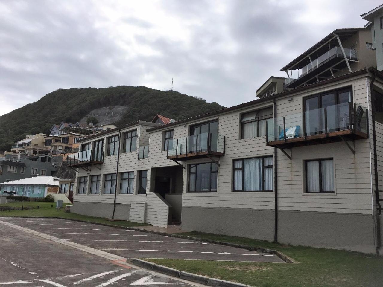 Herolds Bay Accommodation - Coo-ee 2