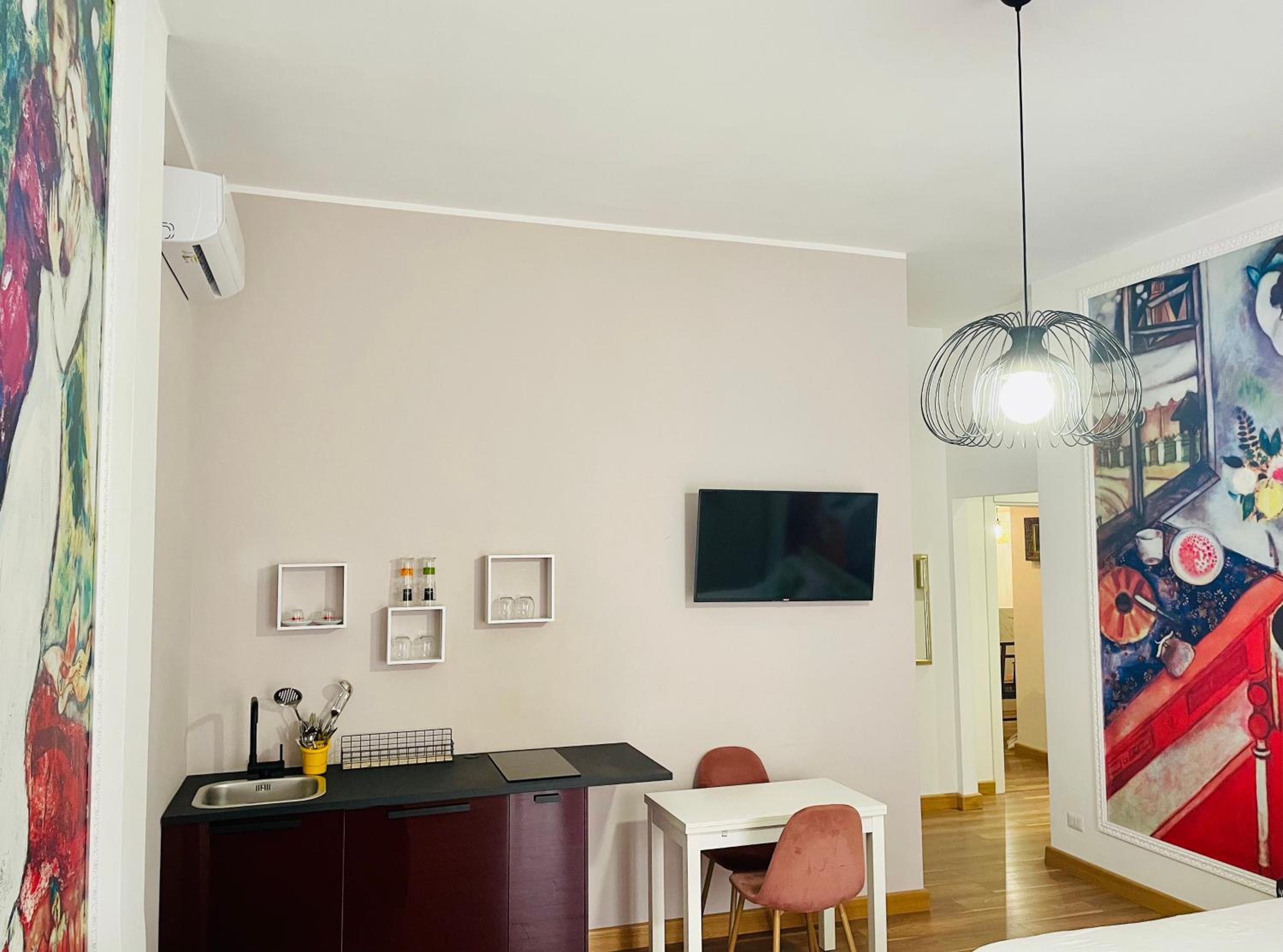 ConteMax ArtHouse en Salerno — hotel room
