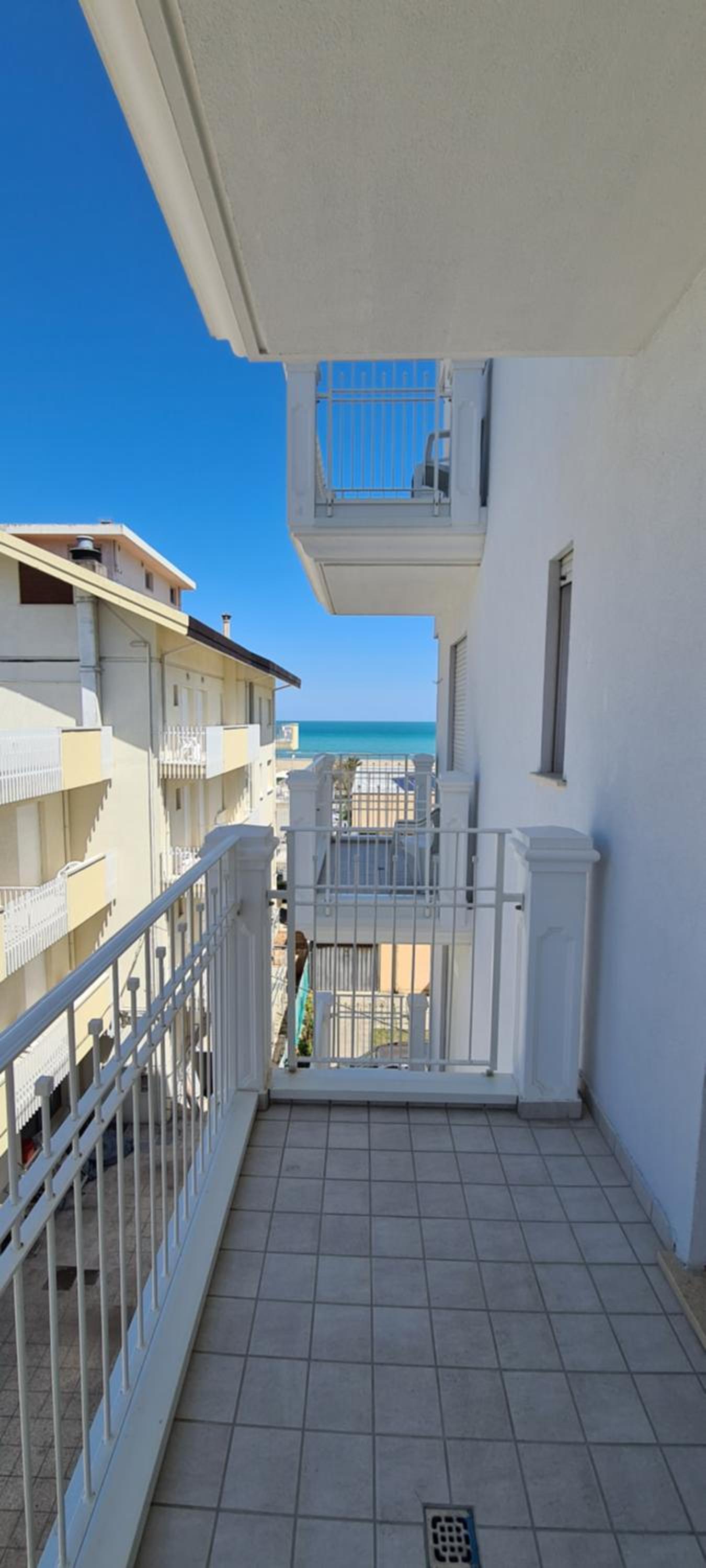 Photo 52