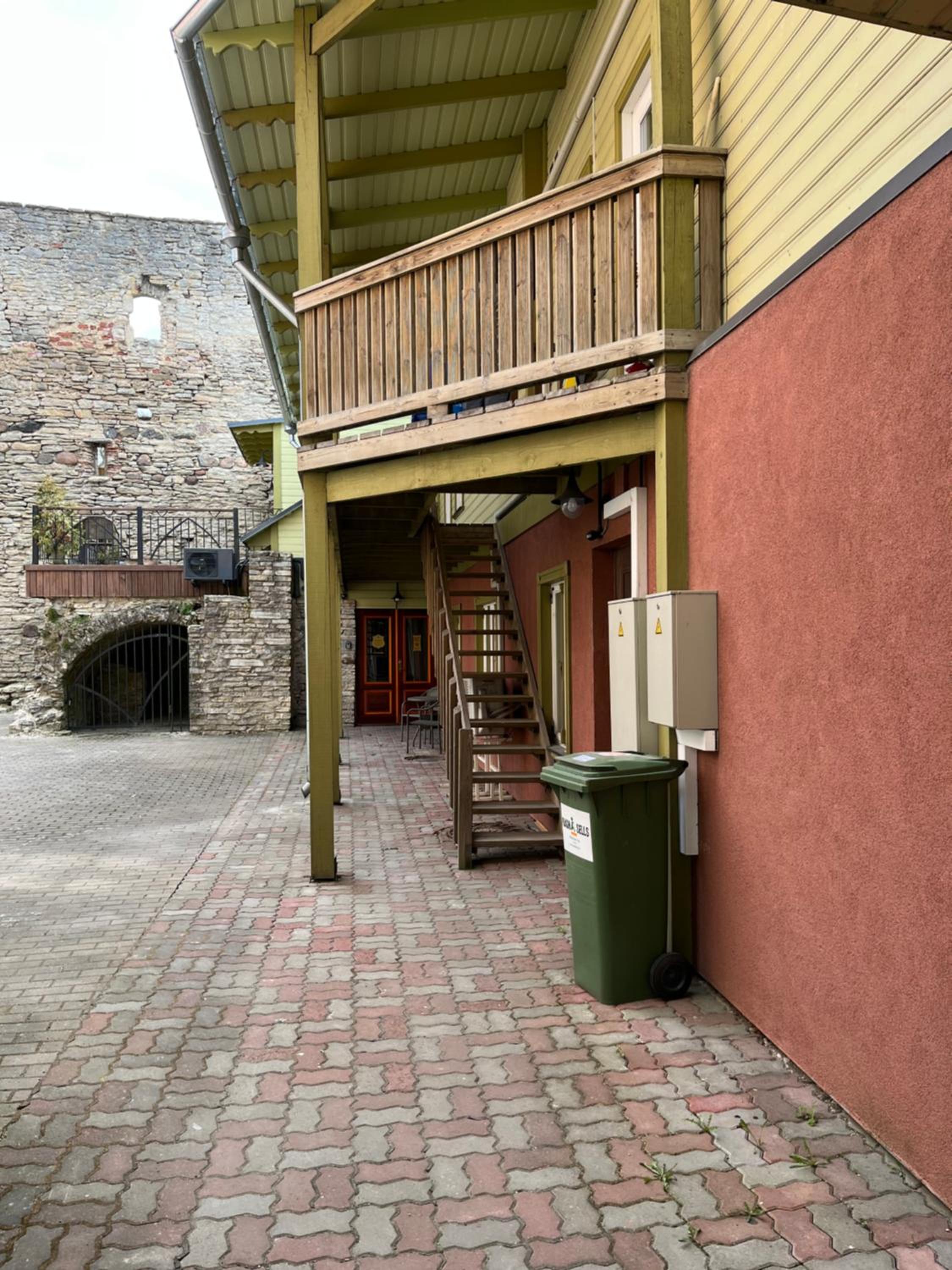 Photo 14