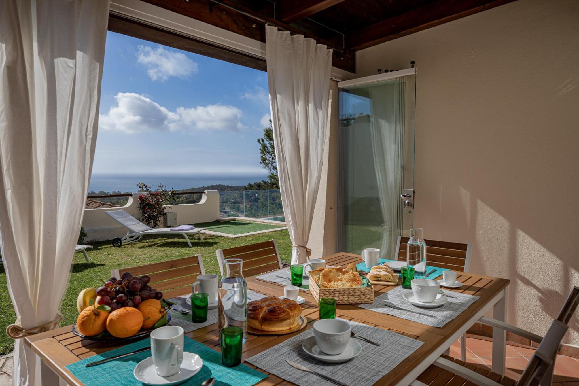 Villa Mirto Green House view 3
