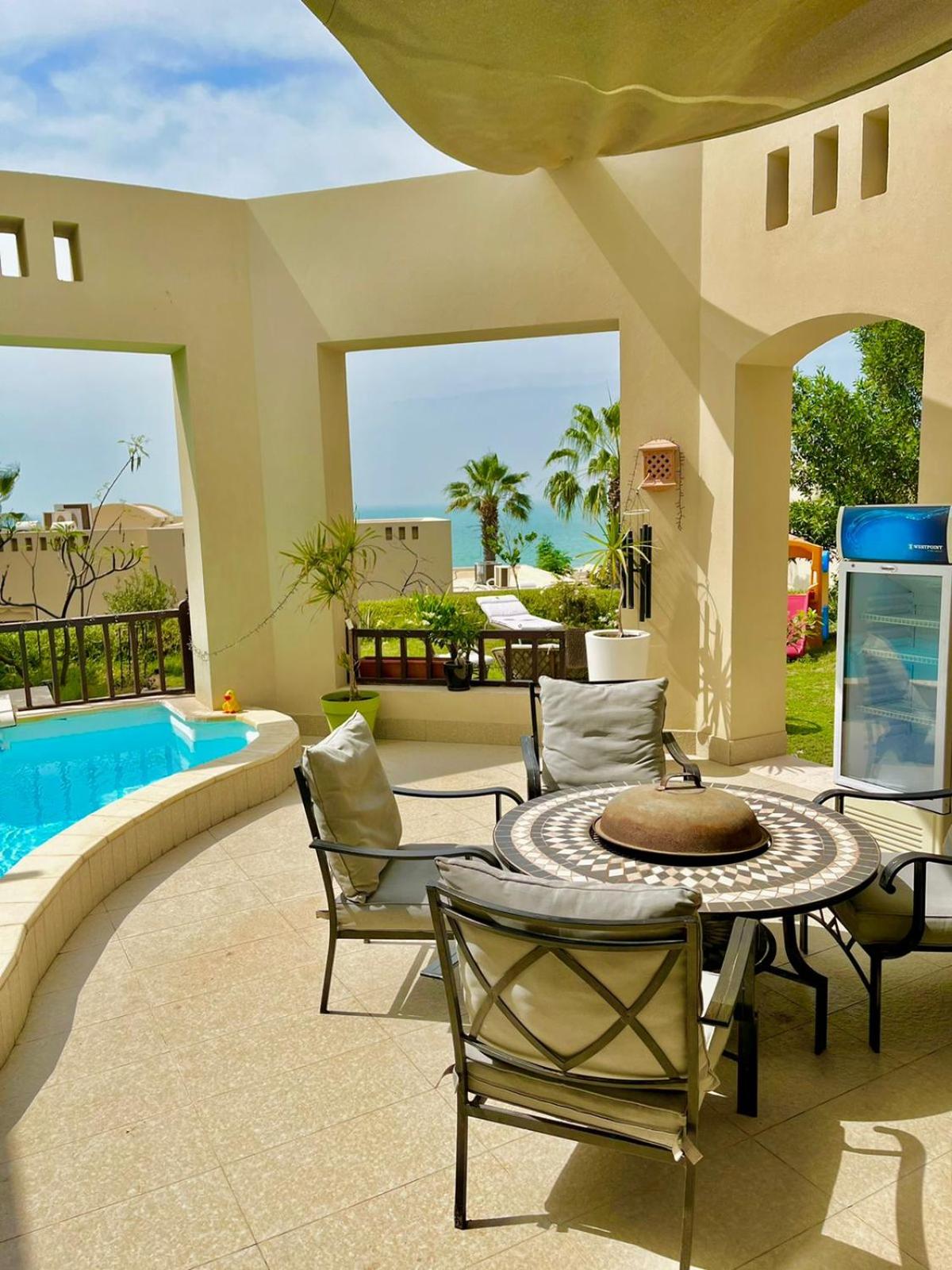 Private Guest House in Five Stars Resort