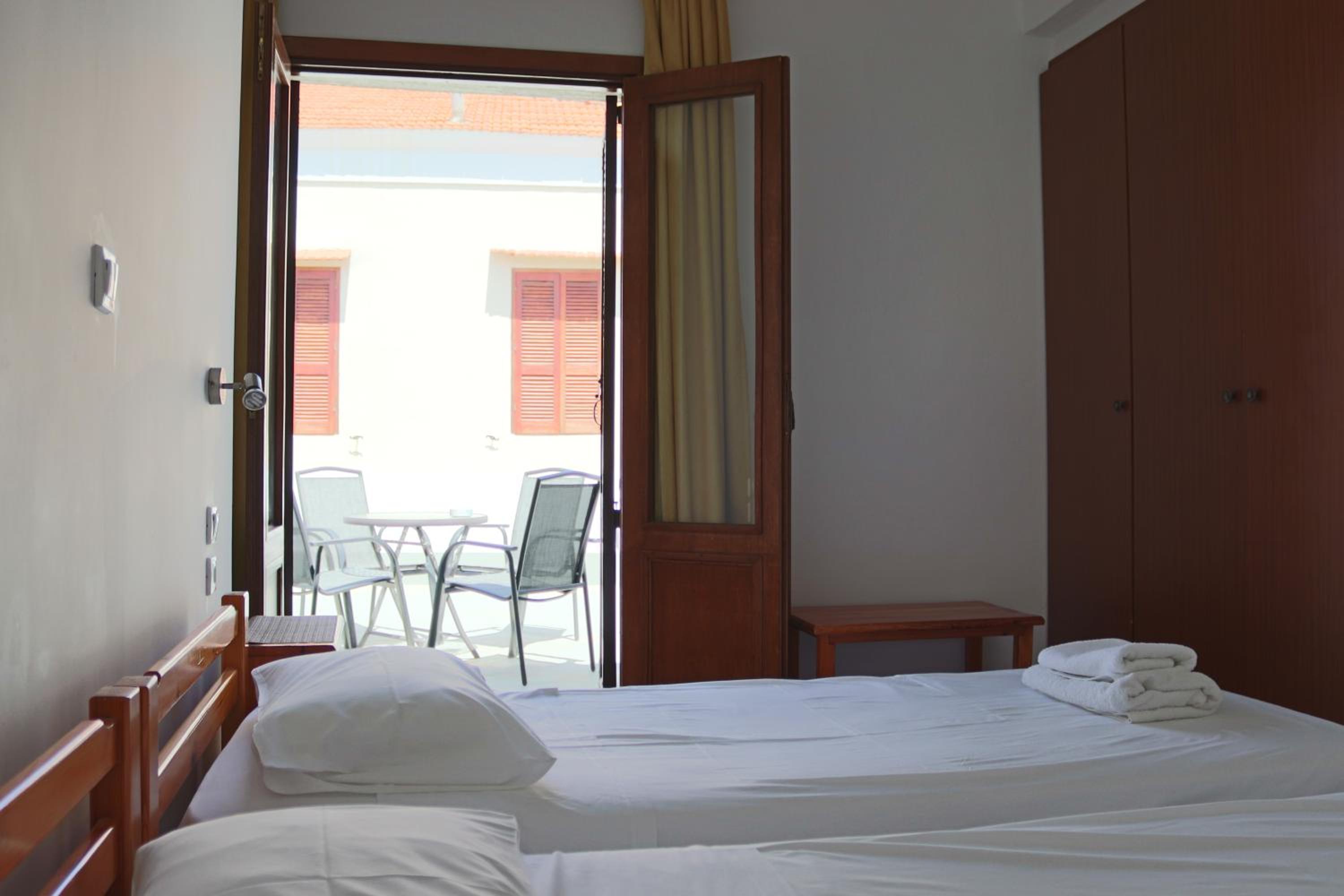 Stavros Pension
