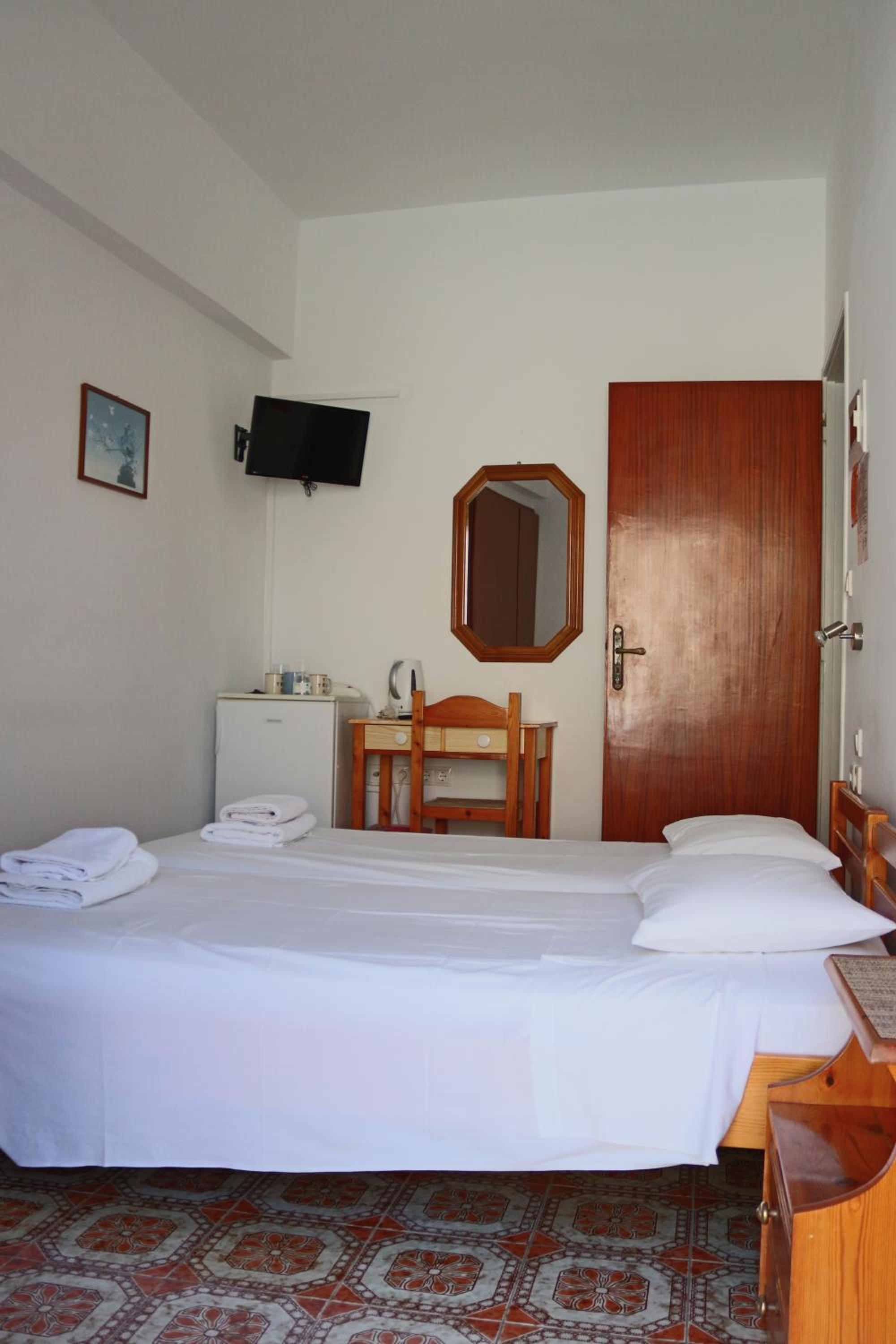 Stavros Pension