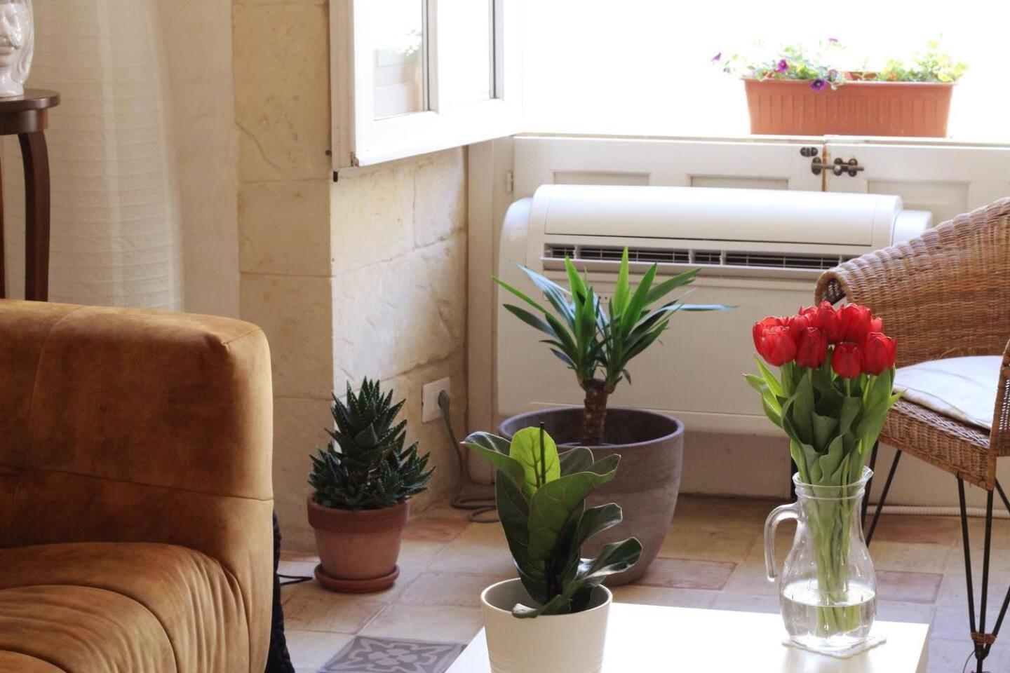 Lovely 2-Bed Apartment in Siracusa view 4