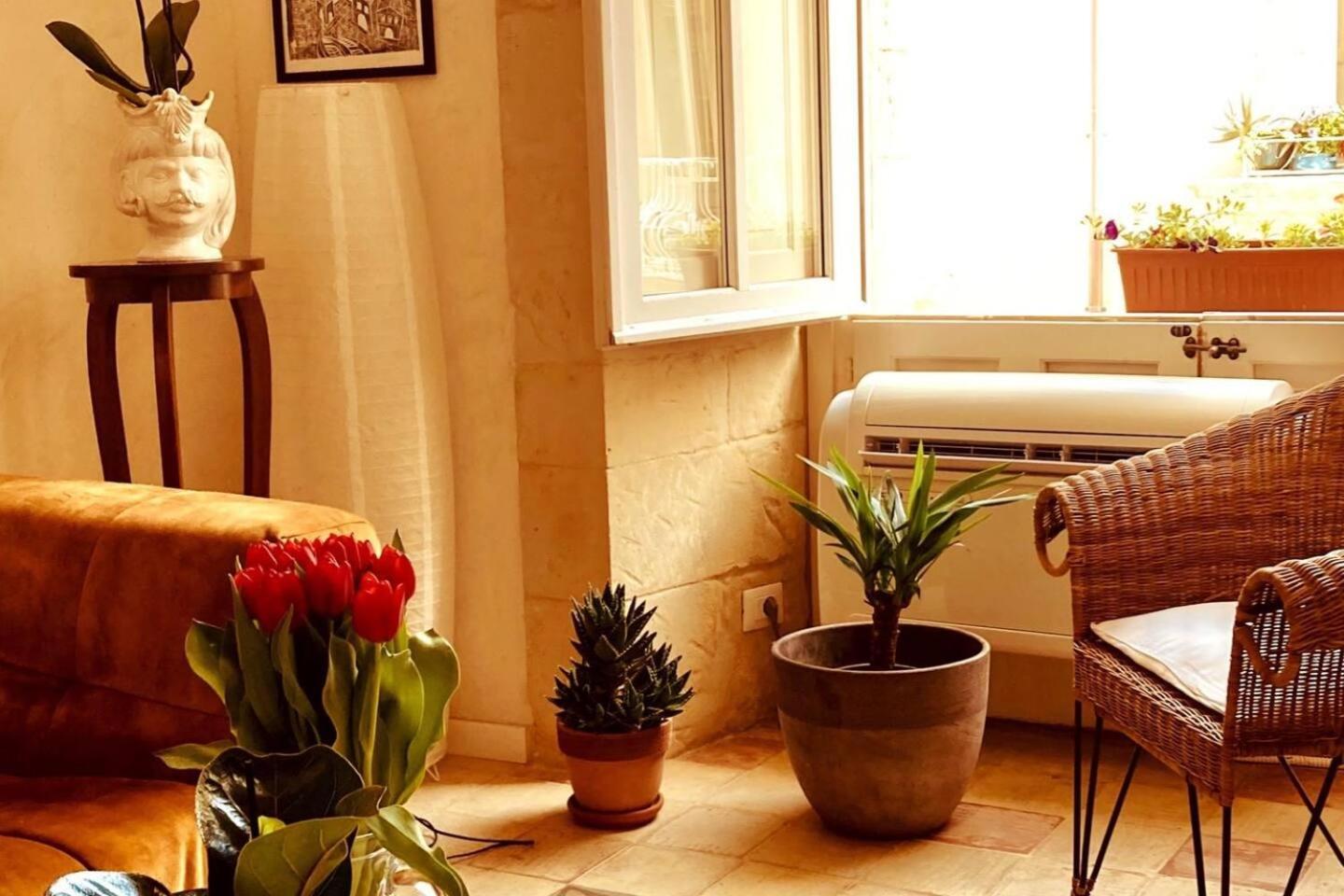 Lovely 2-Bed Apartment in Siracusa view 2