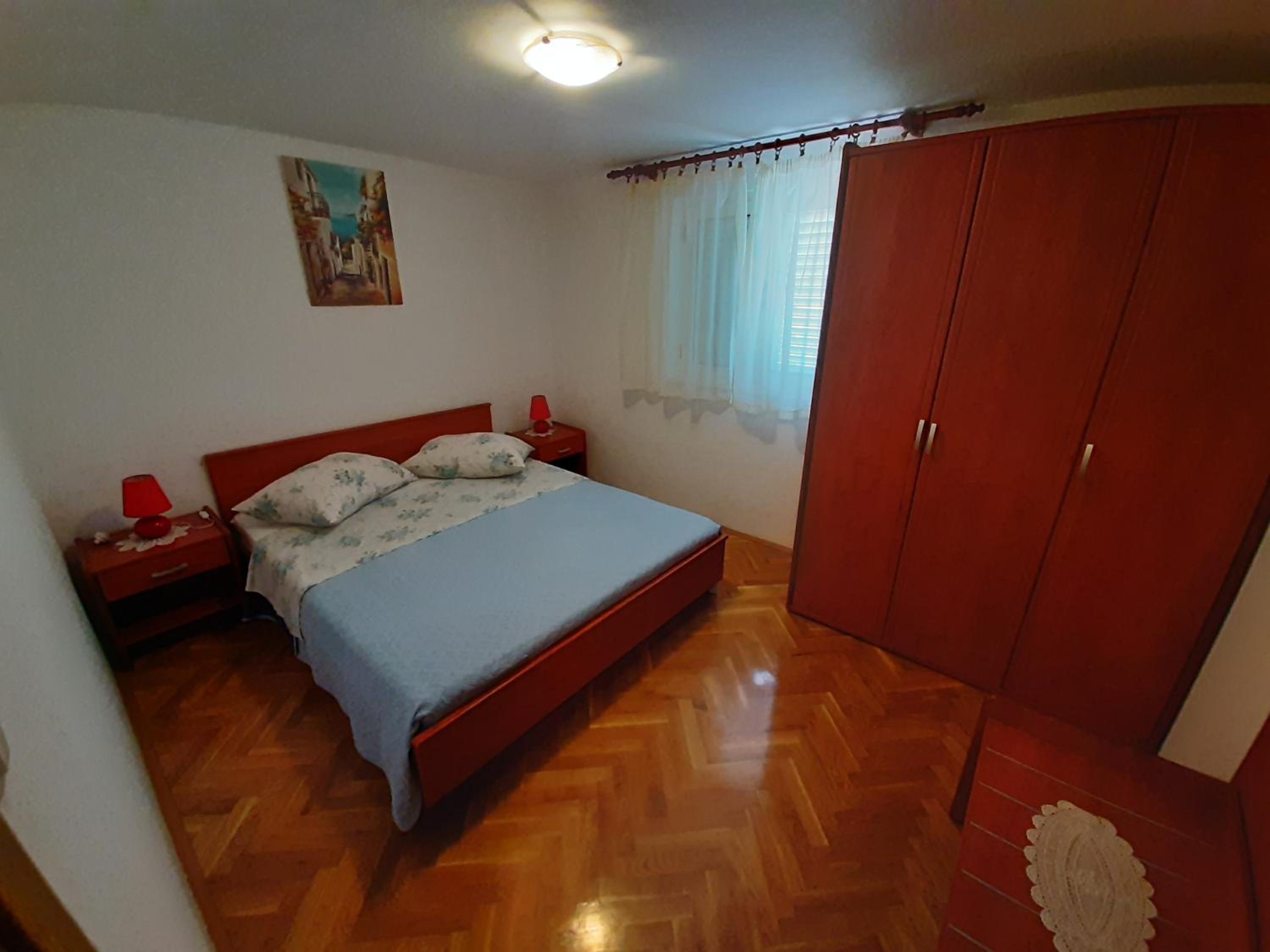 Apartments Diana Vinišće