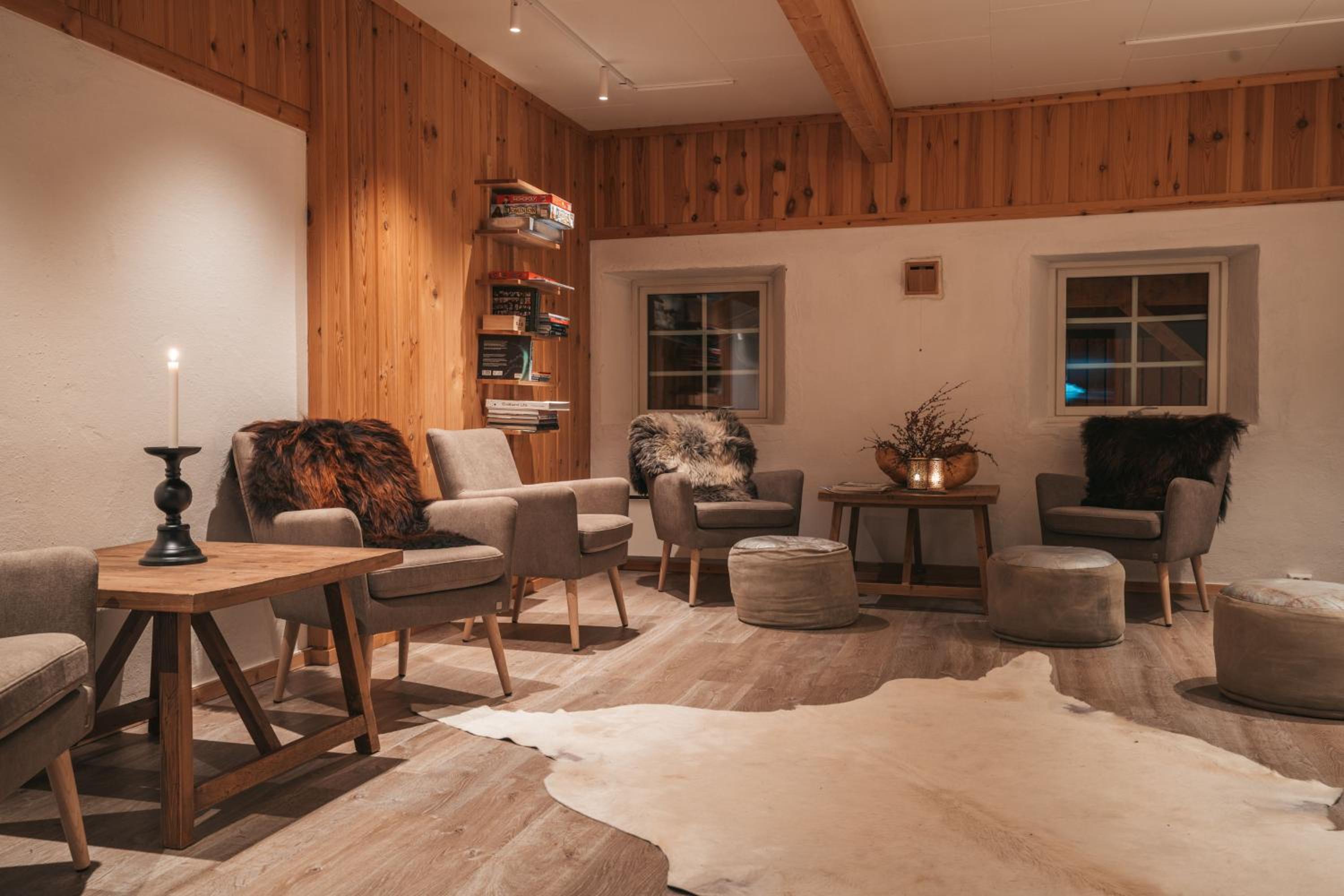 Holmen Husky Lodge
