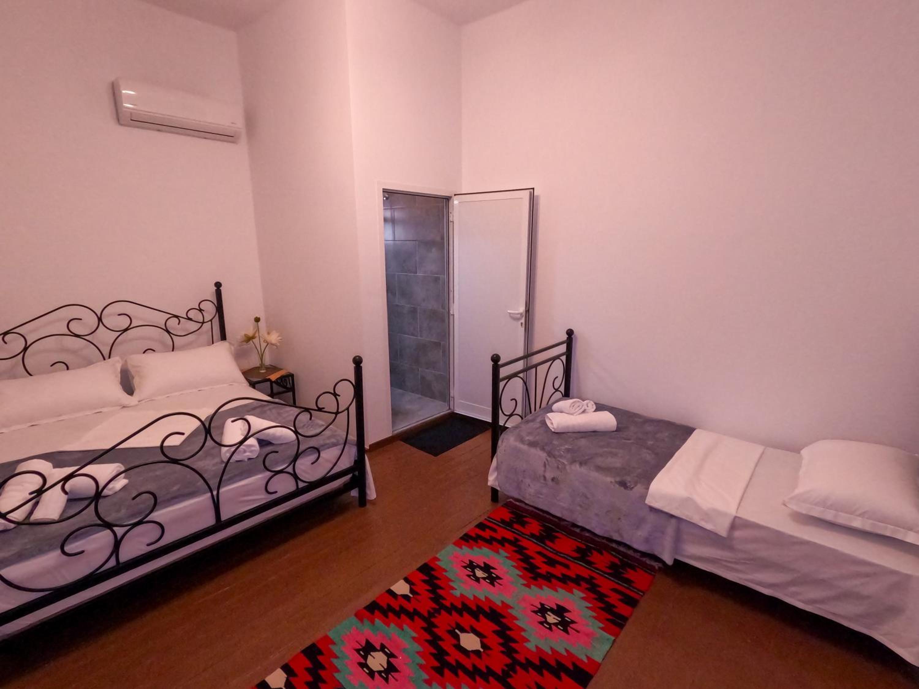 InTown Guesthouse Shkoder