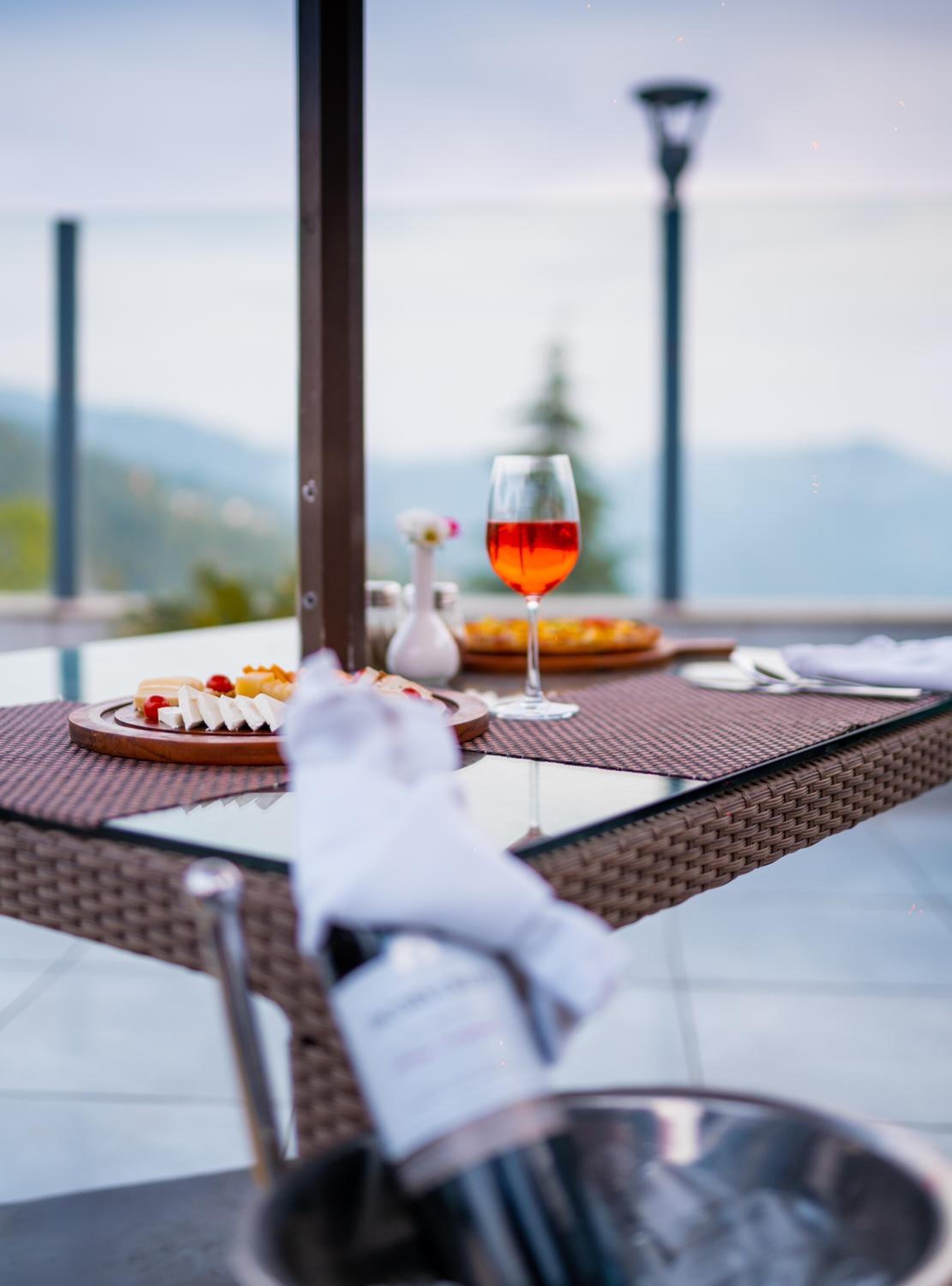 Marigold Sarovar Portico Shimla with Heated pool and AC Rooms-A Resort cottage and SPA Marigold Sarovar Portico Shimla with Heated pool and AC Rooms-A Resort cottage and SPA