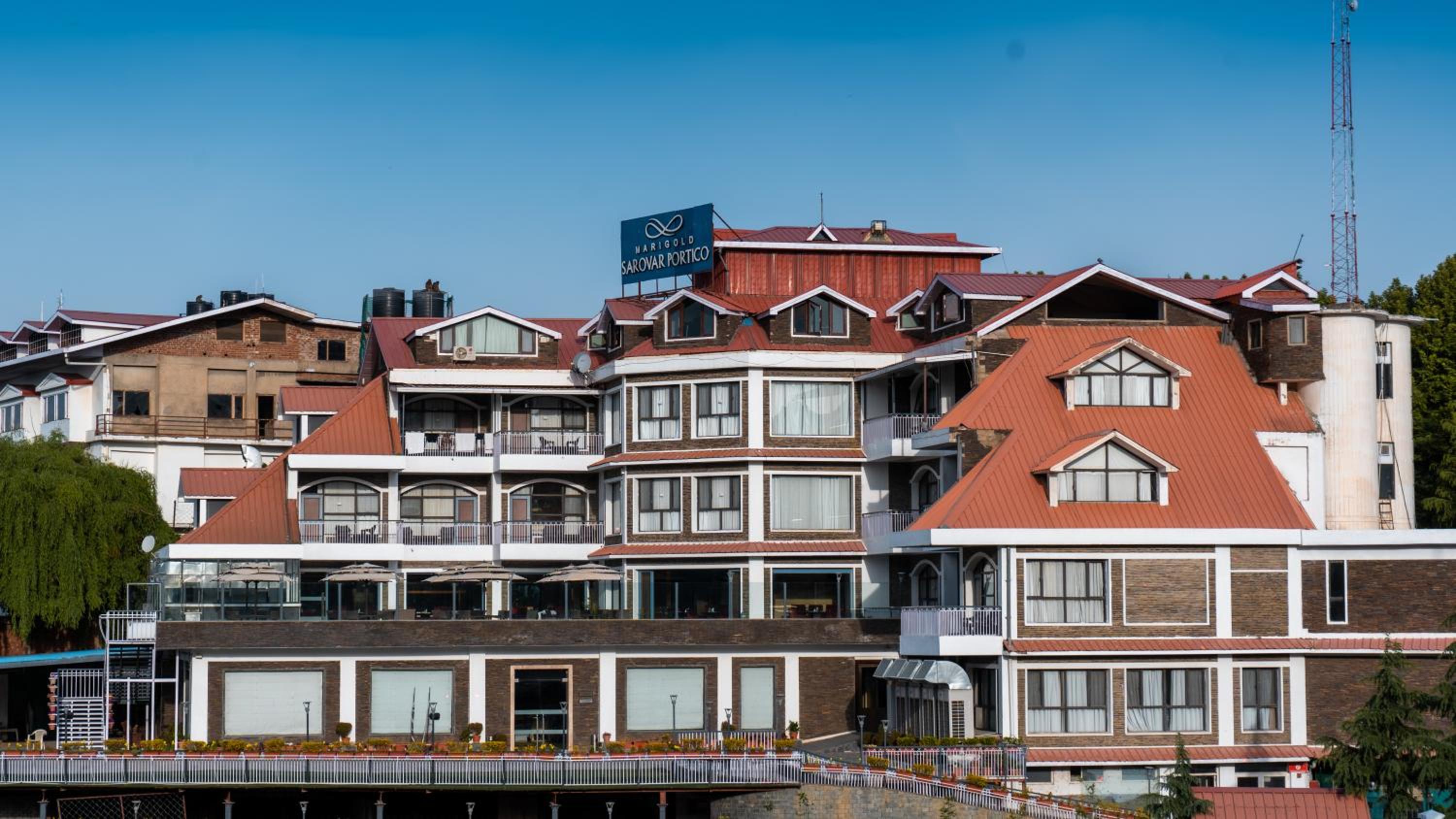 Marigold Sarovar Portico Shimla with Heated pool and AC Rooms-A Resort cottage and SPA Marigold Sarovar Portico Shimla with Heated pool and AC Rooms-A Resort cottage and SPA