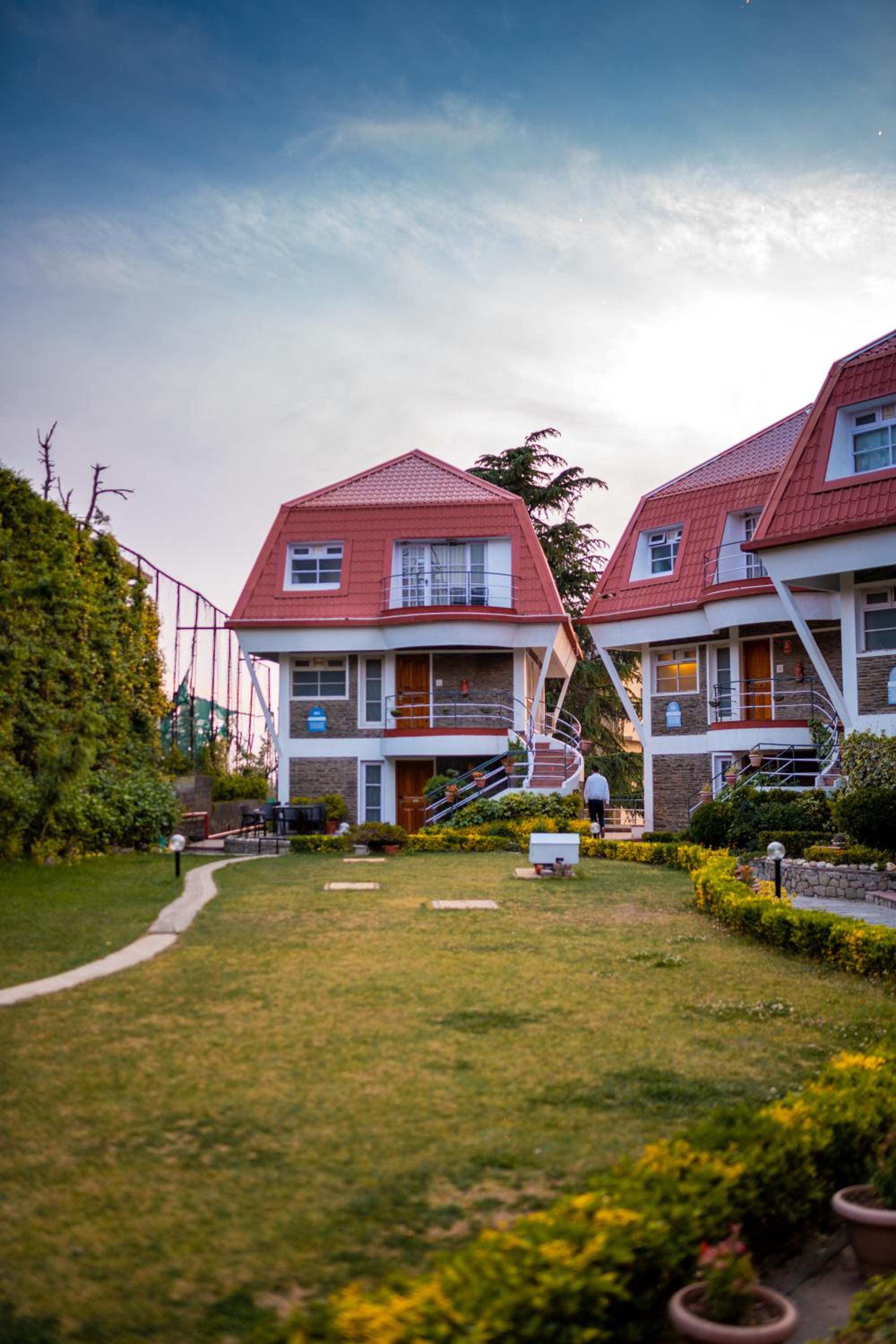 Marigold Sarovar Portico Shimla with Heated pool and AC Rooms-A Resort cottage and SPA Marigold Sarovar Portico Shimla with Heated pool and AC Rooms-A Resort cottage and SPA