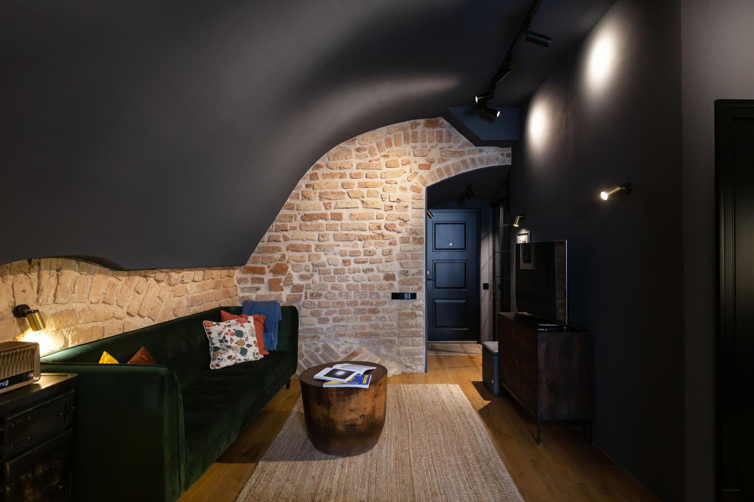 #stayhere - Historic Vilnius Old Town Chic Studio view 4