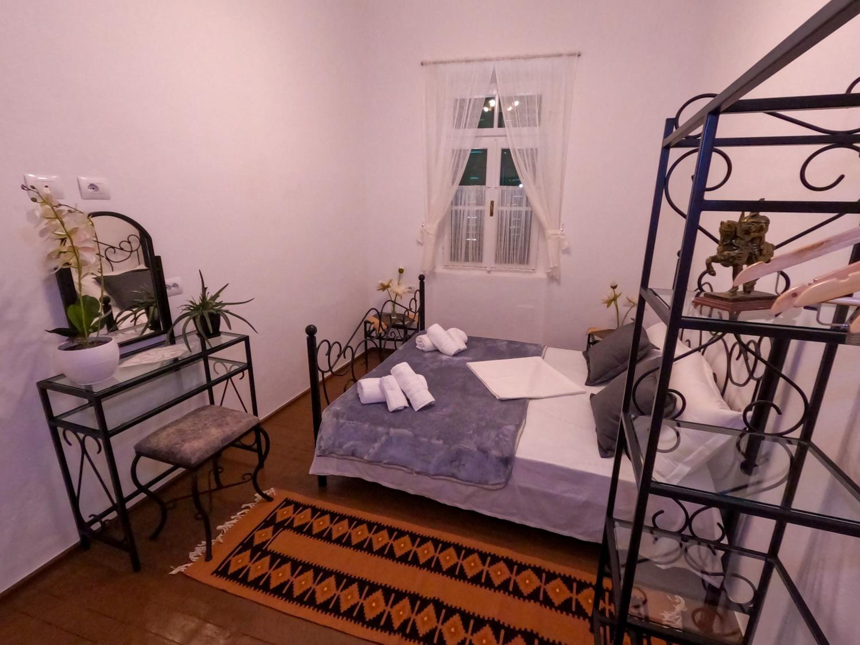 InTown Guesthouse Shkoder