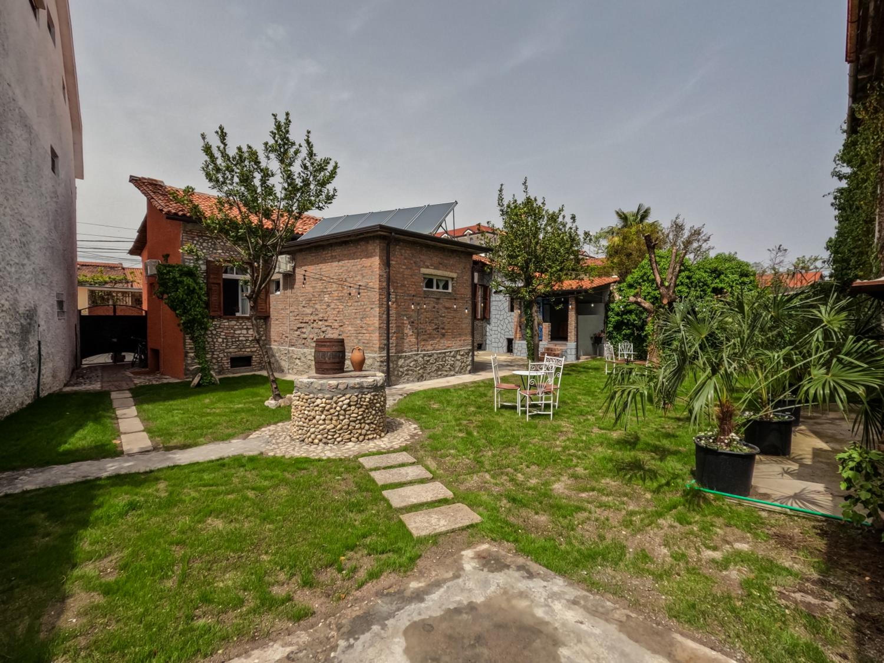 InTown Guesthouse Shkoder