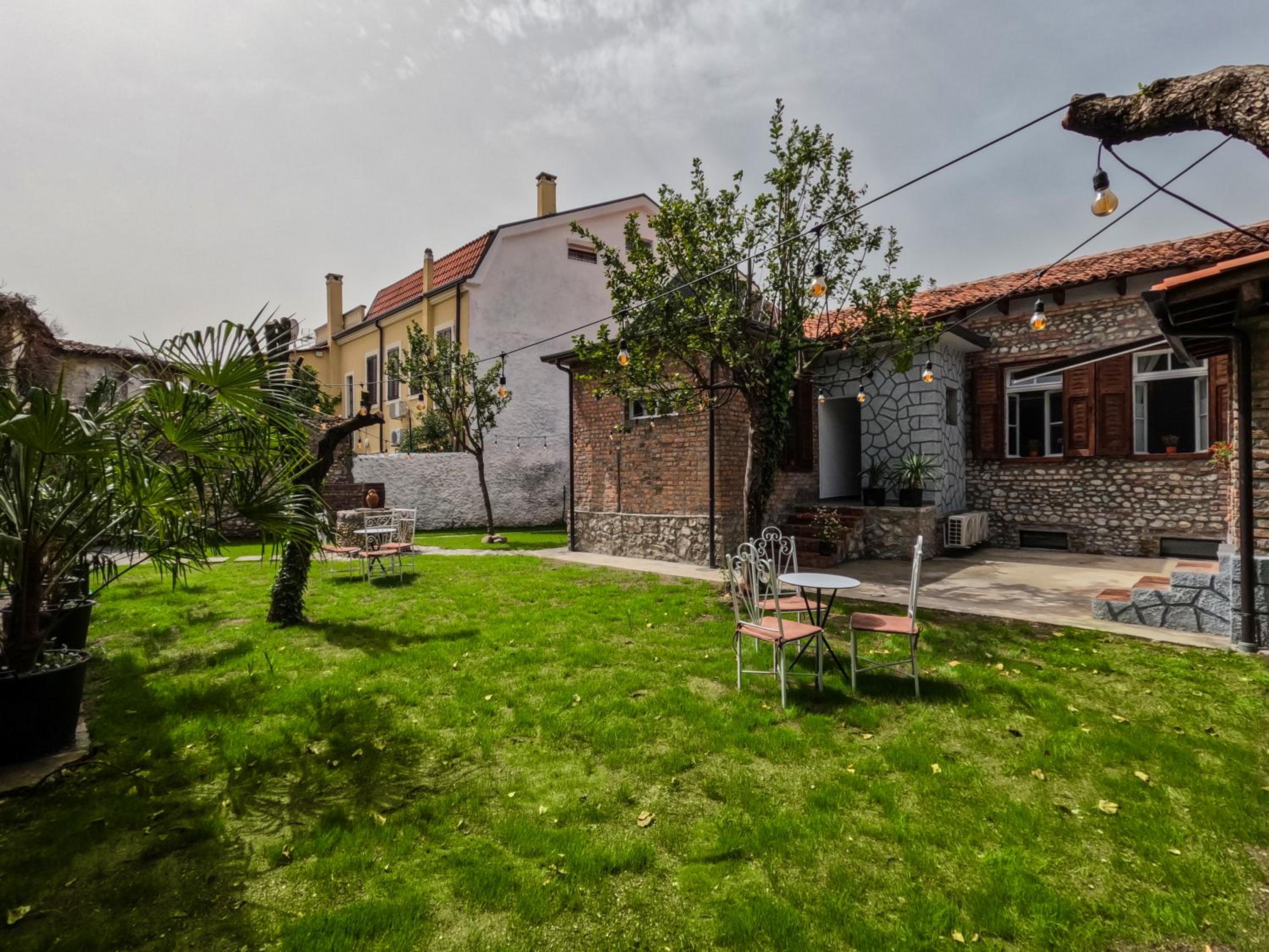 InTown Guesthouse Shkoder