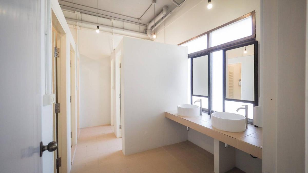 I-Sleep Silom Hostel