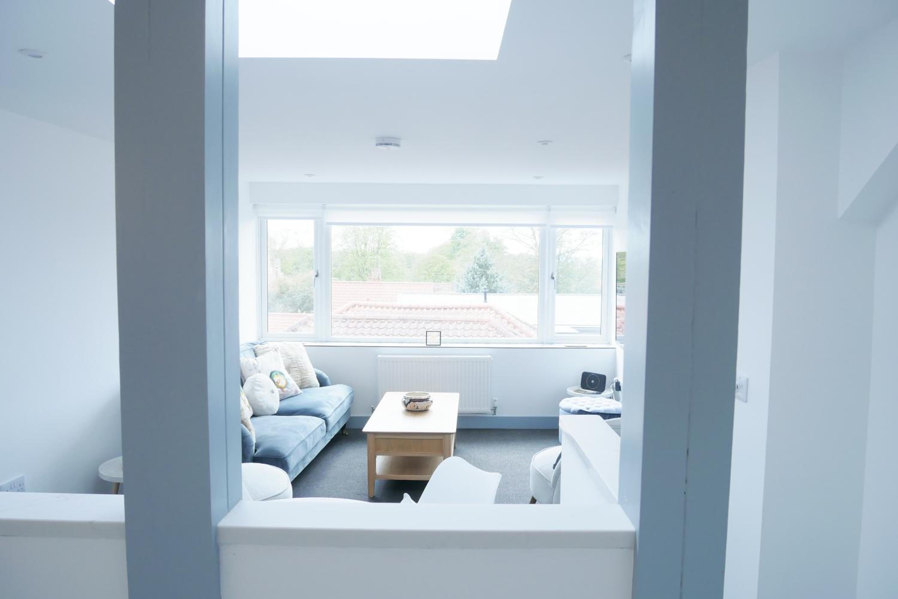 Sunset View, 2 bedrooms in the heart of Holt with parking view 5