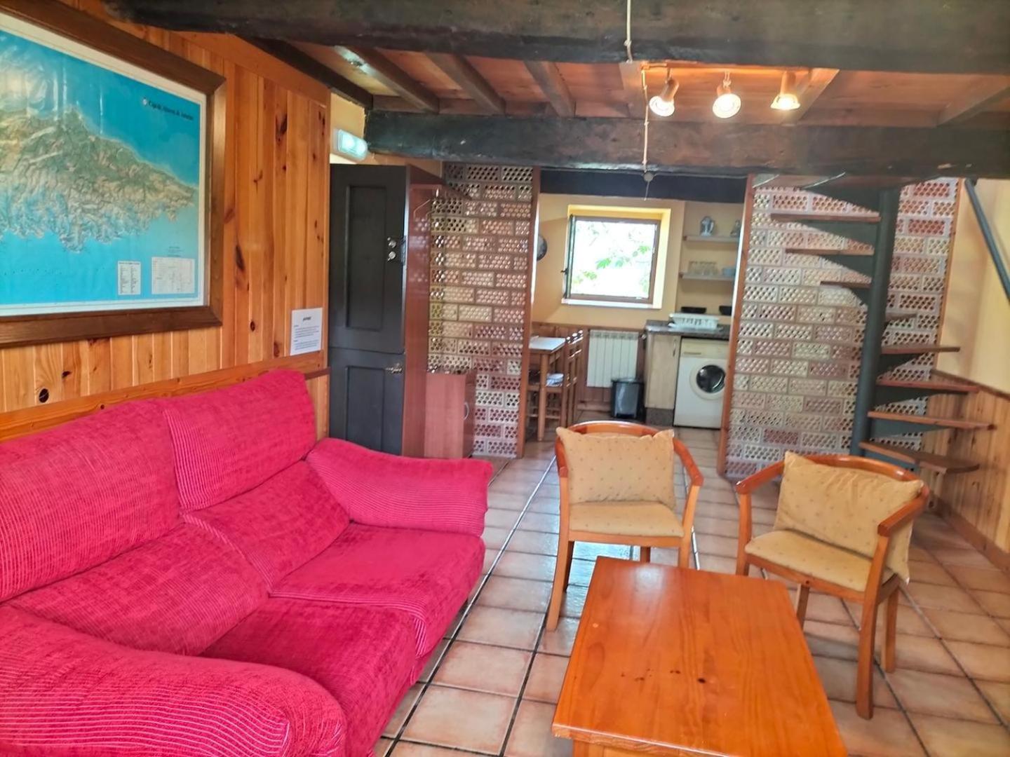 Apartamentos La Corona