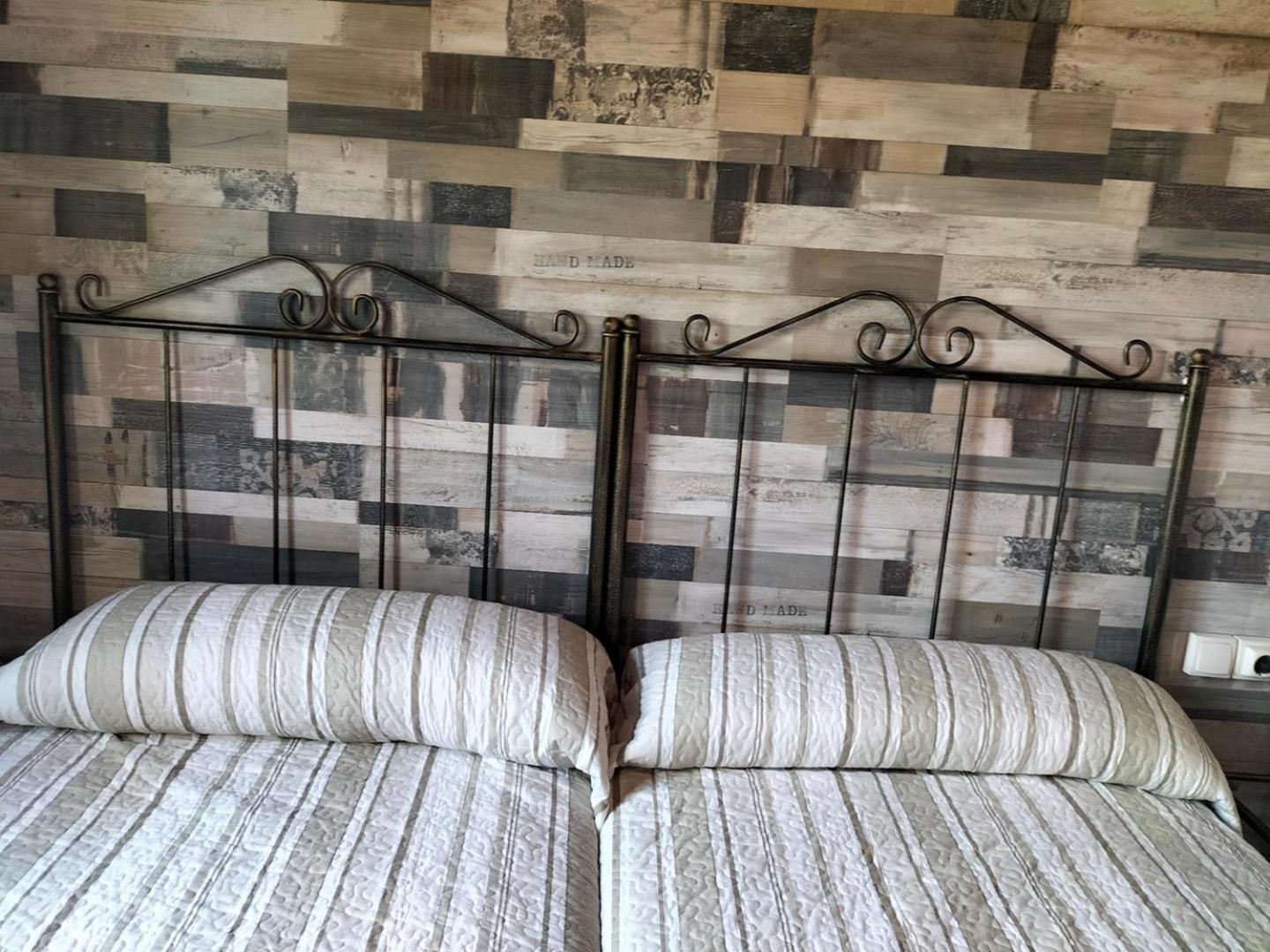 Apartamentos La Corona