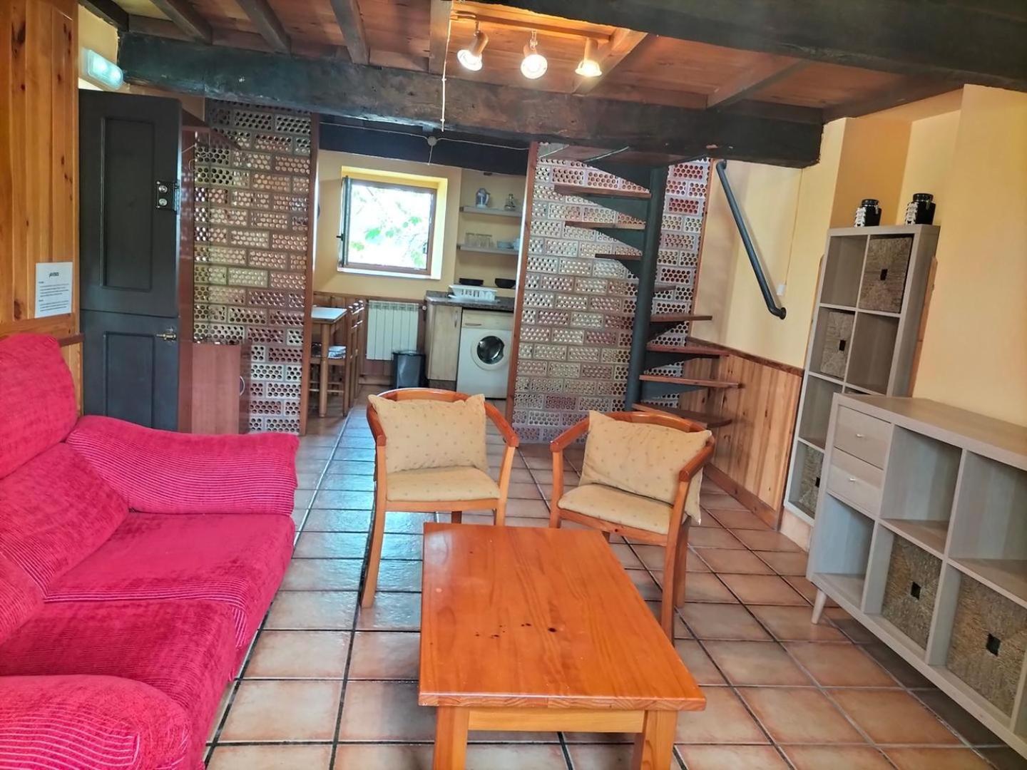 Apartamentos La Corona
