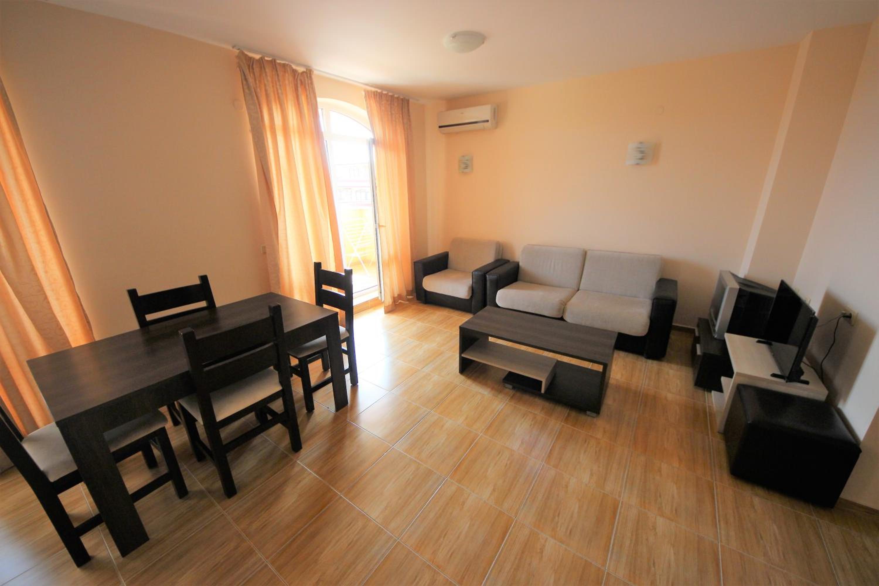 Photo 47
