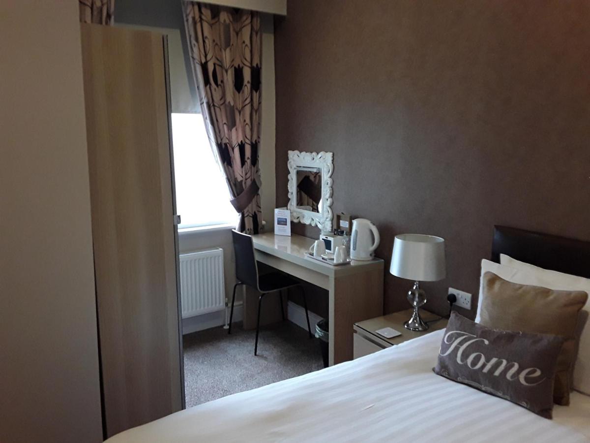 Manchester House