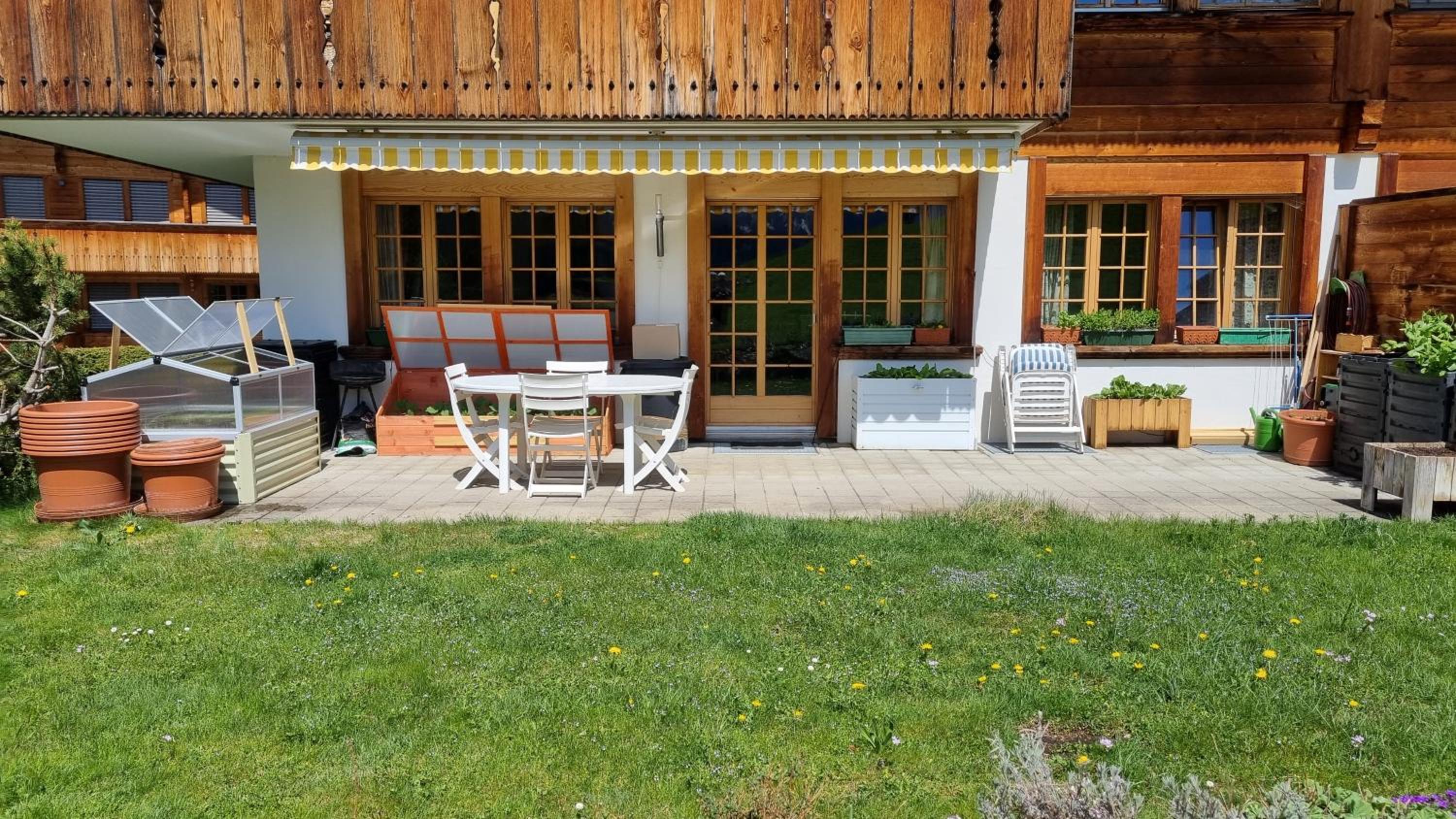 Snow+Surf B&B