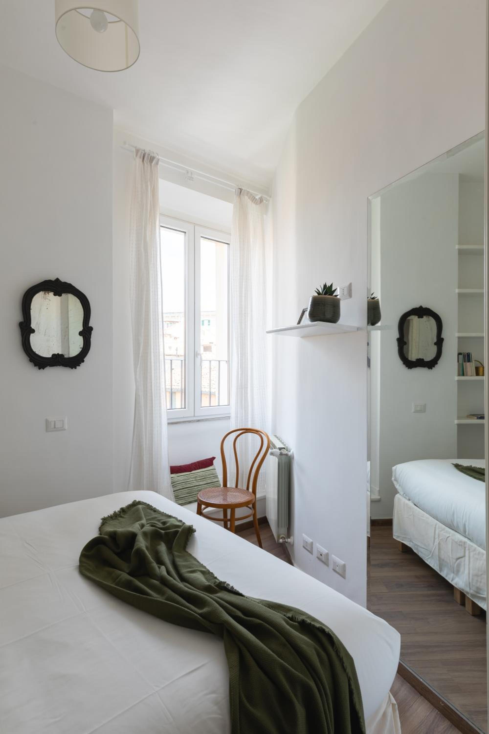 Amazing apartments with terrace or rooftop in Trastevere