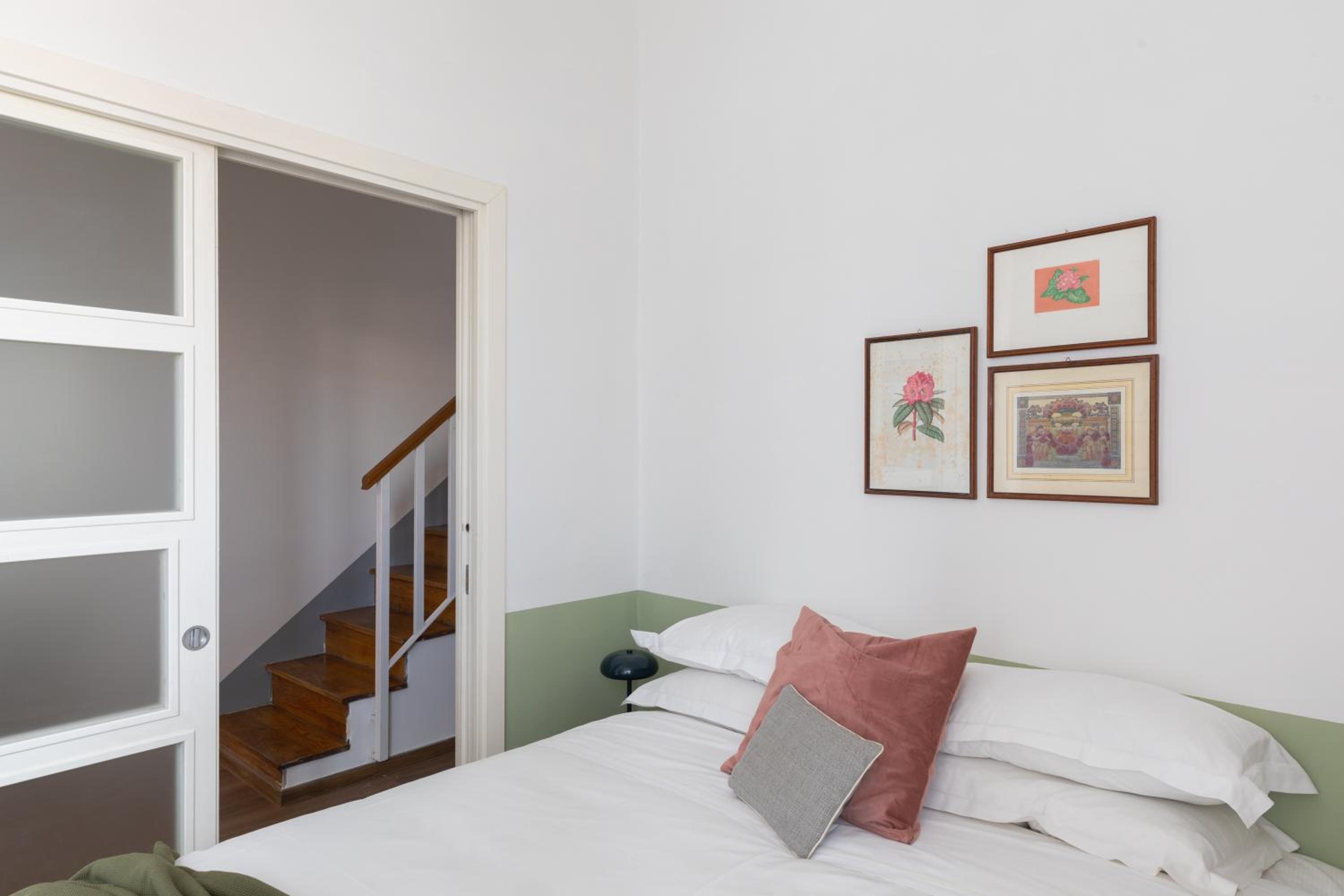 Amazing apartments with terrace or rooftop in Trastevere