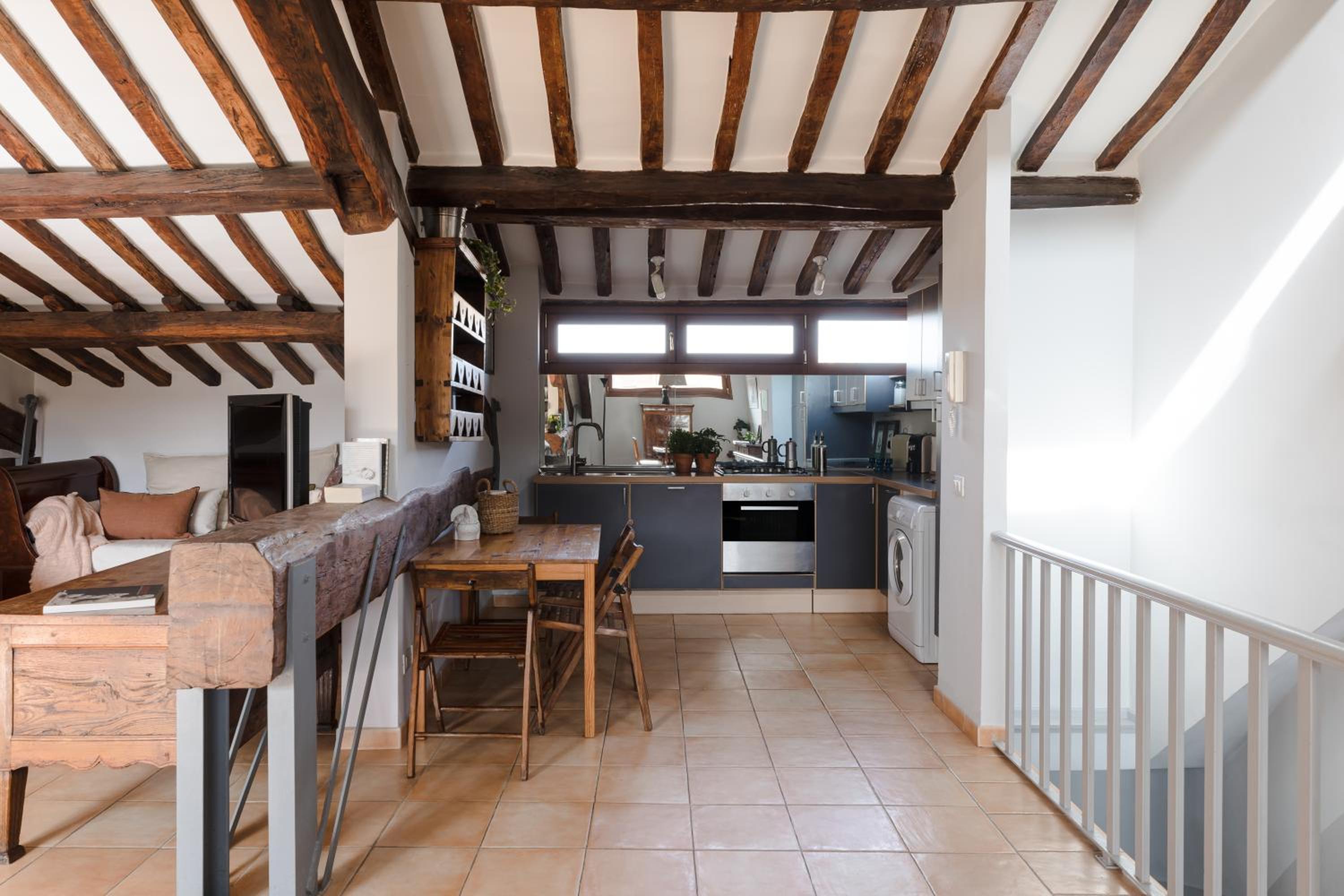 Amazing apartments with terrace or rooftop in Trastevere