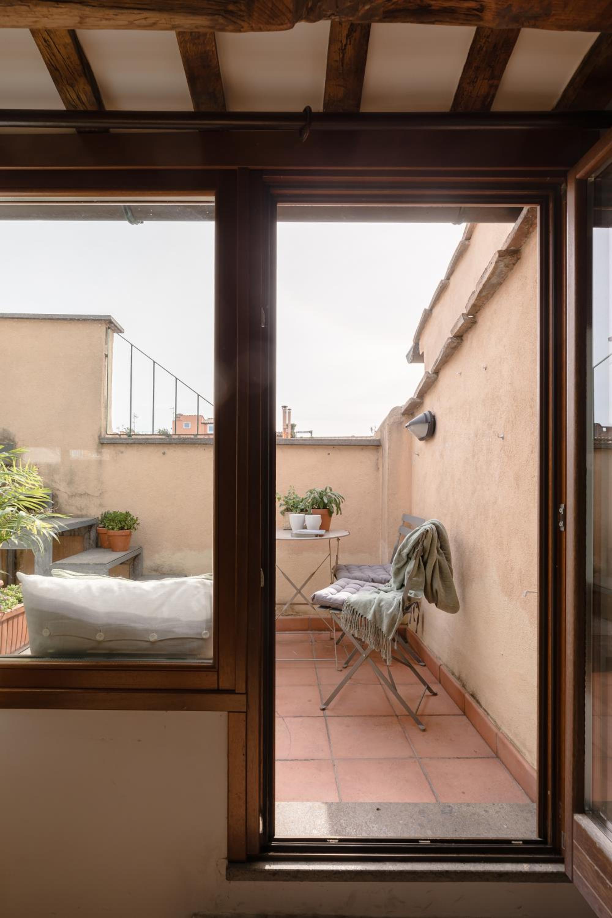 Amazing apartments with terrace or rooftop in Trastevere