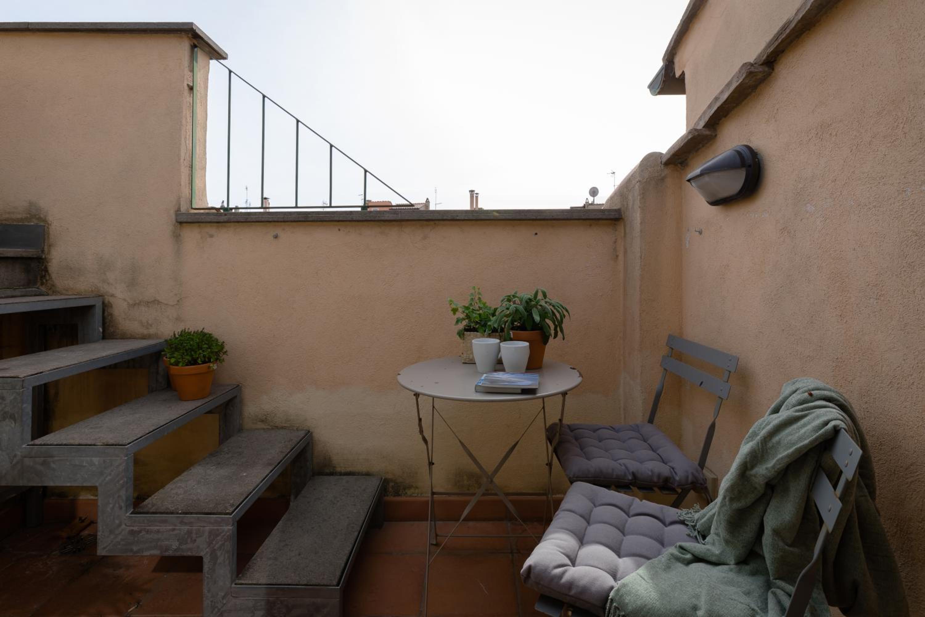 Amazing apartments with terrace or rooftop in Trastevere