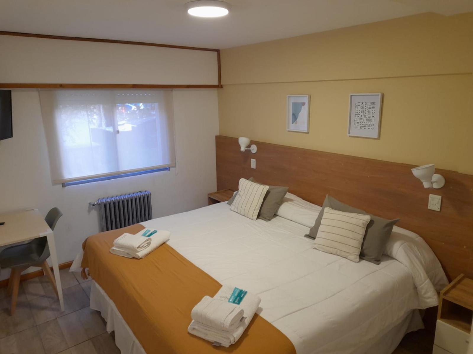 Latitud Cuarenta Suites