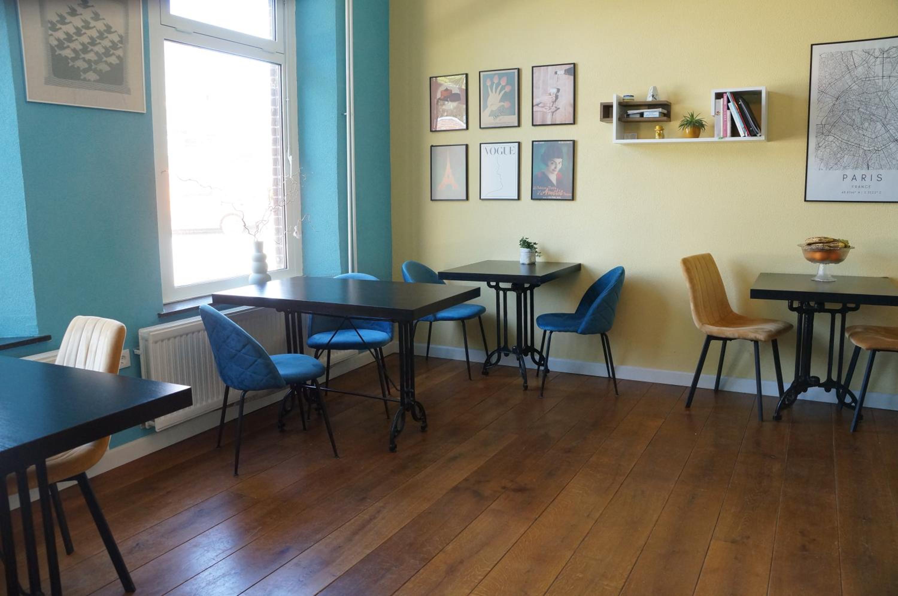 Photo 8