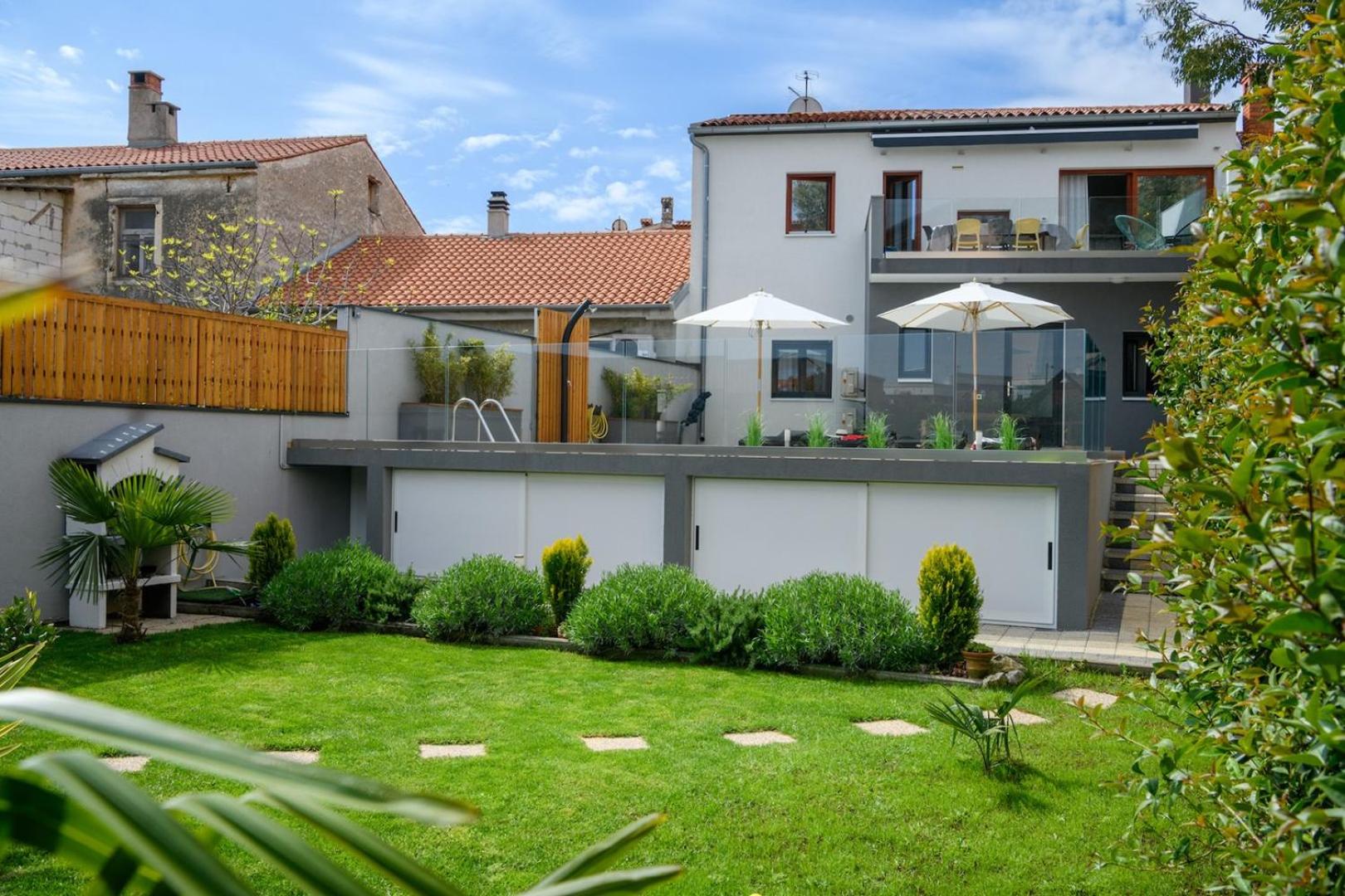 Hotel Lounge house Dolce Vita - Image 1