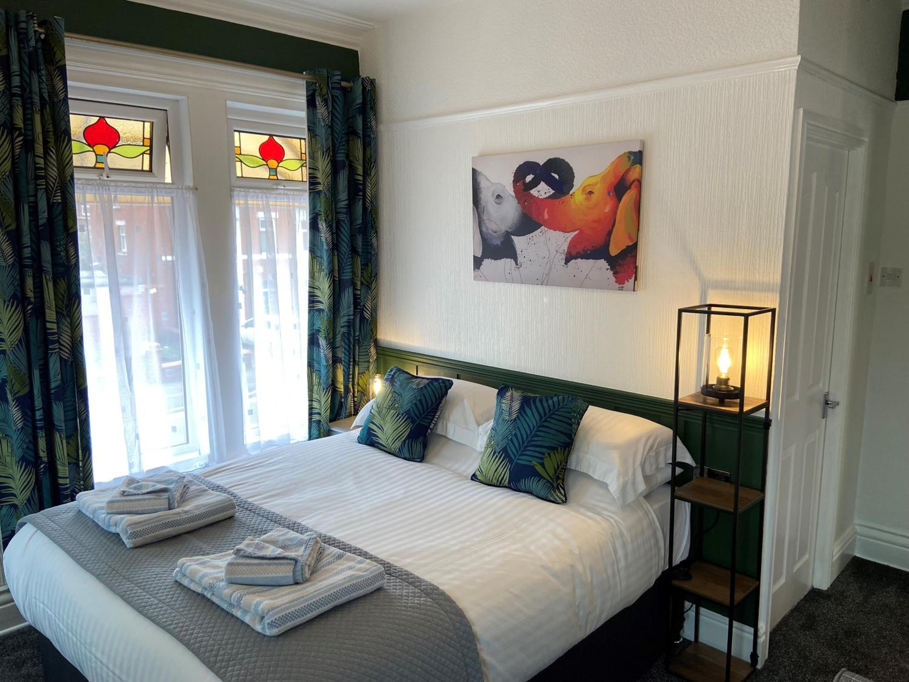 The Beechcliffe Hotel - Over 35's Only