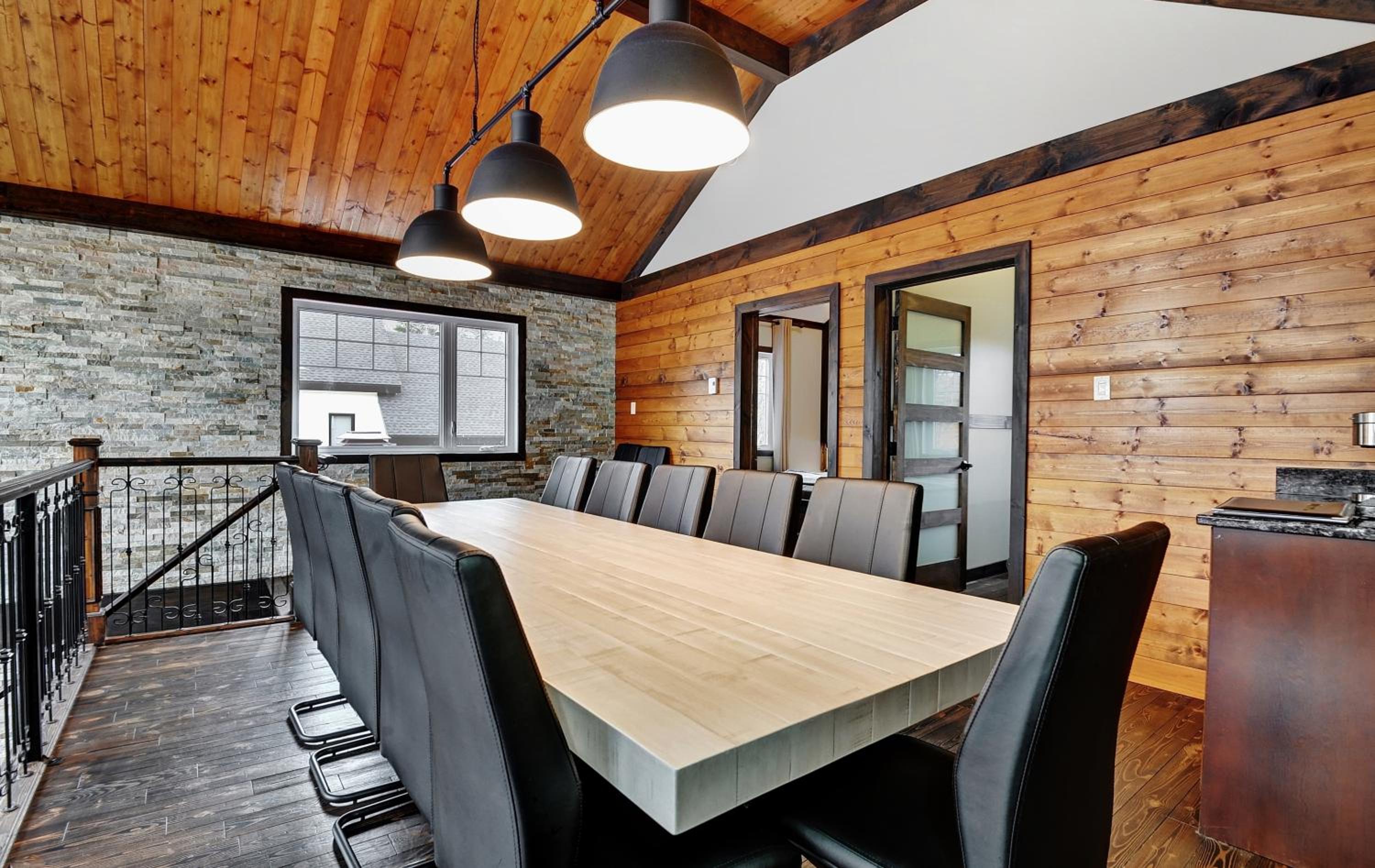 meeting & event spaces