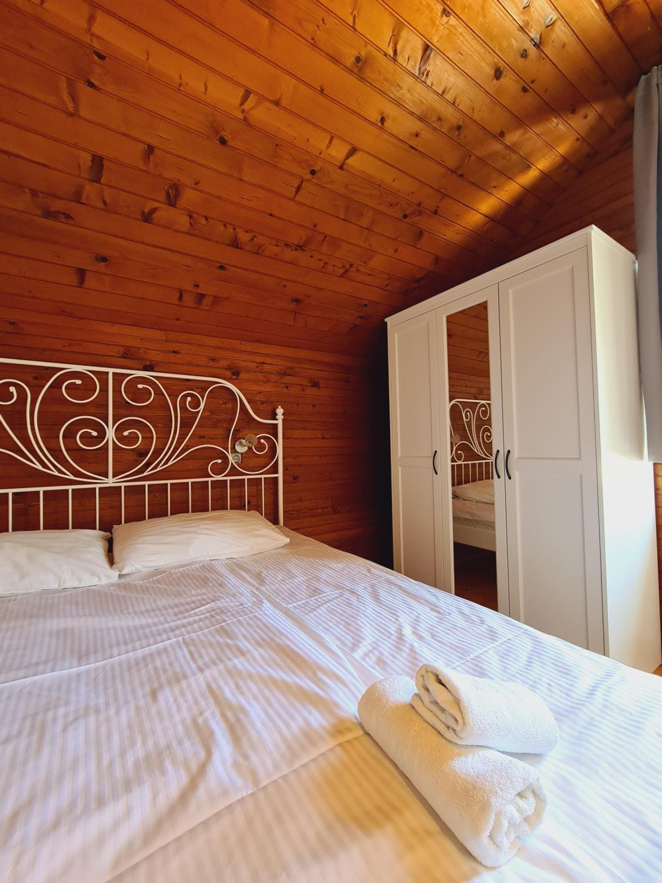 Photo 65