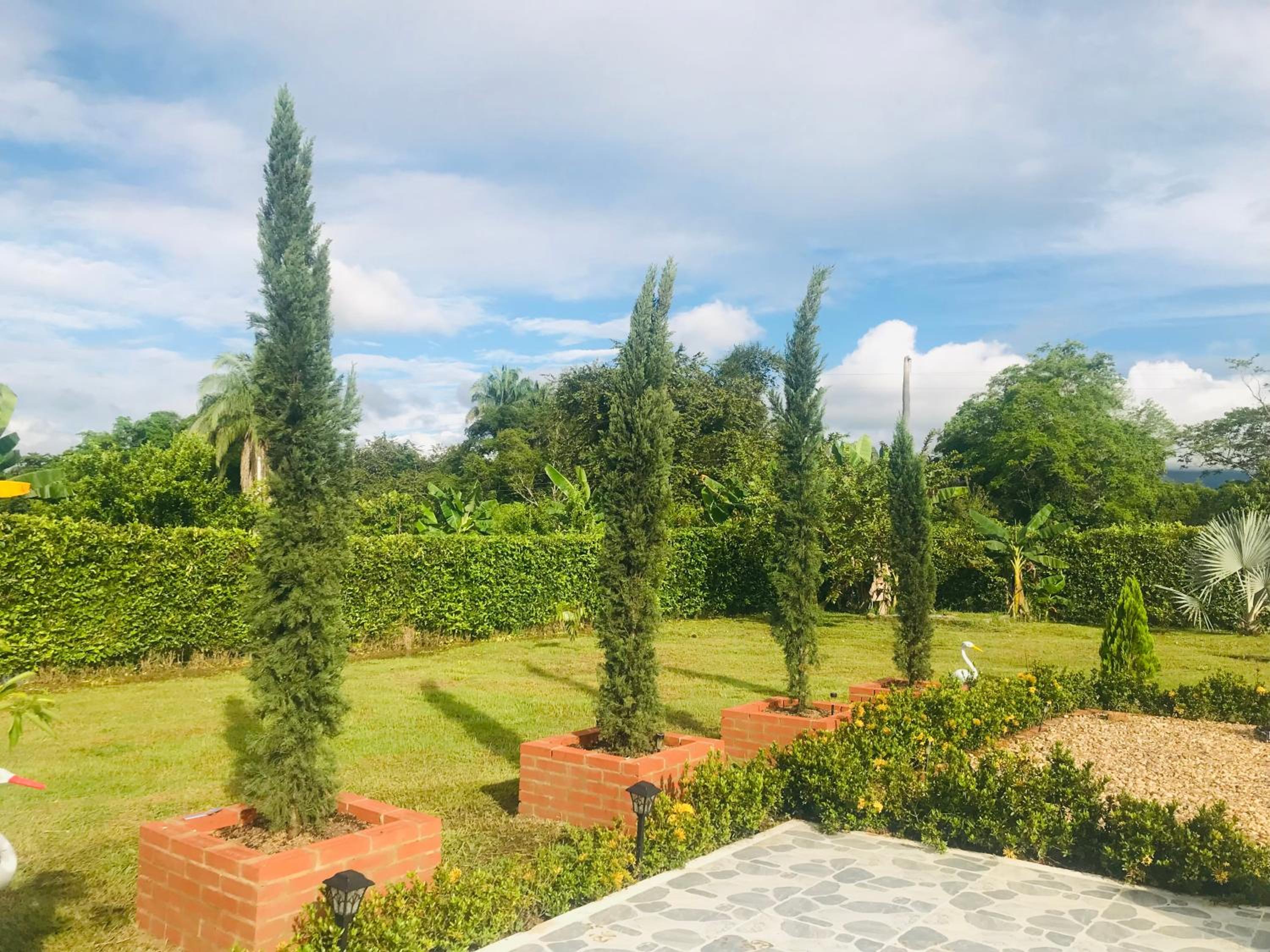 Hermosa Casa de campo grande con aire acon,wifi,piscina,billar !villa ensueño !