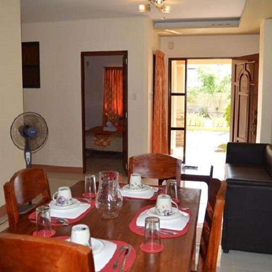 Manora Apartment