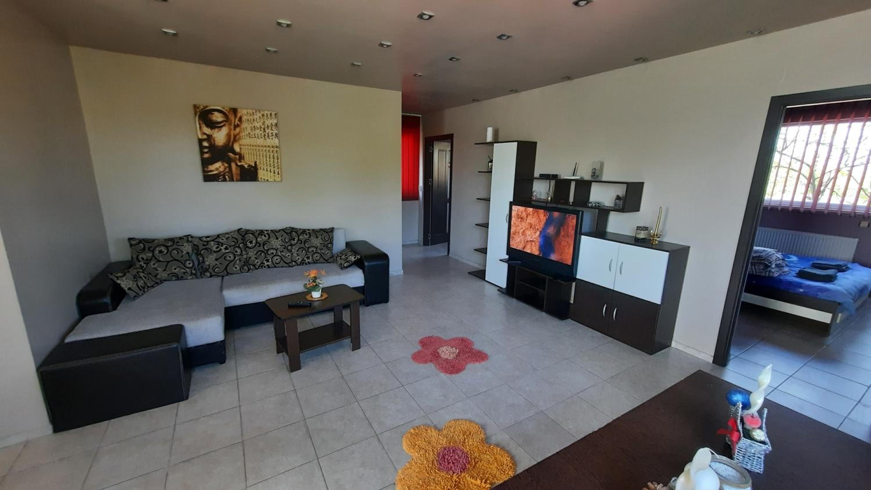 Spacious, modern condo in new villa - sleeps 6 view 4