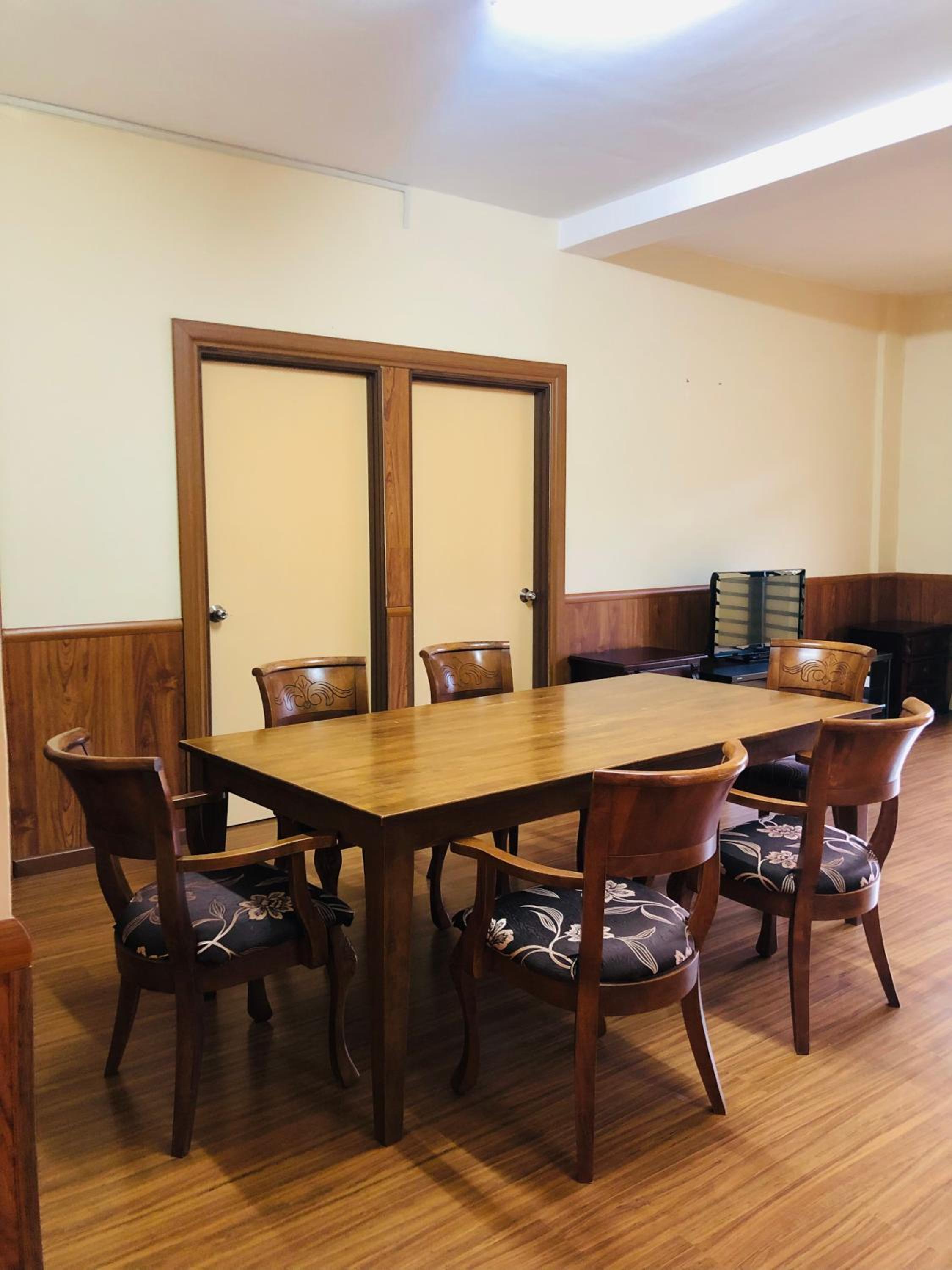 Crown Imperial Court Apt at Brinchang Centre photo 5