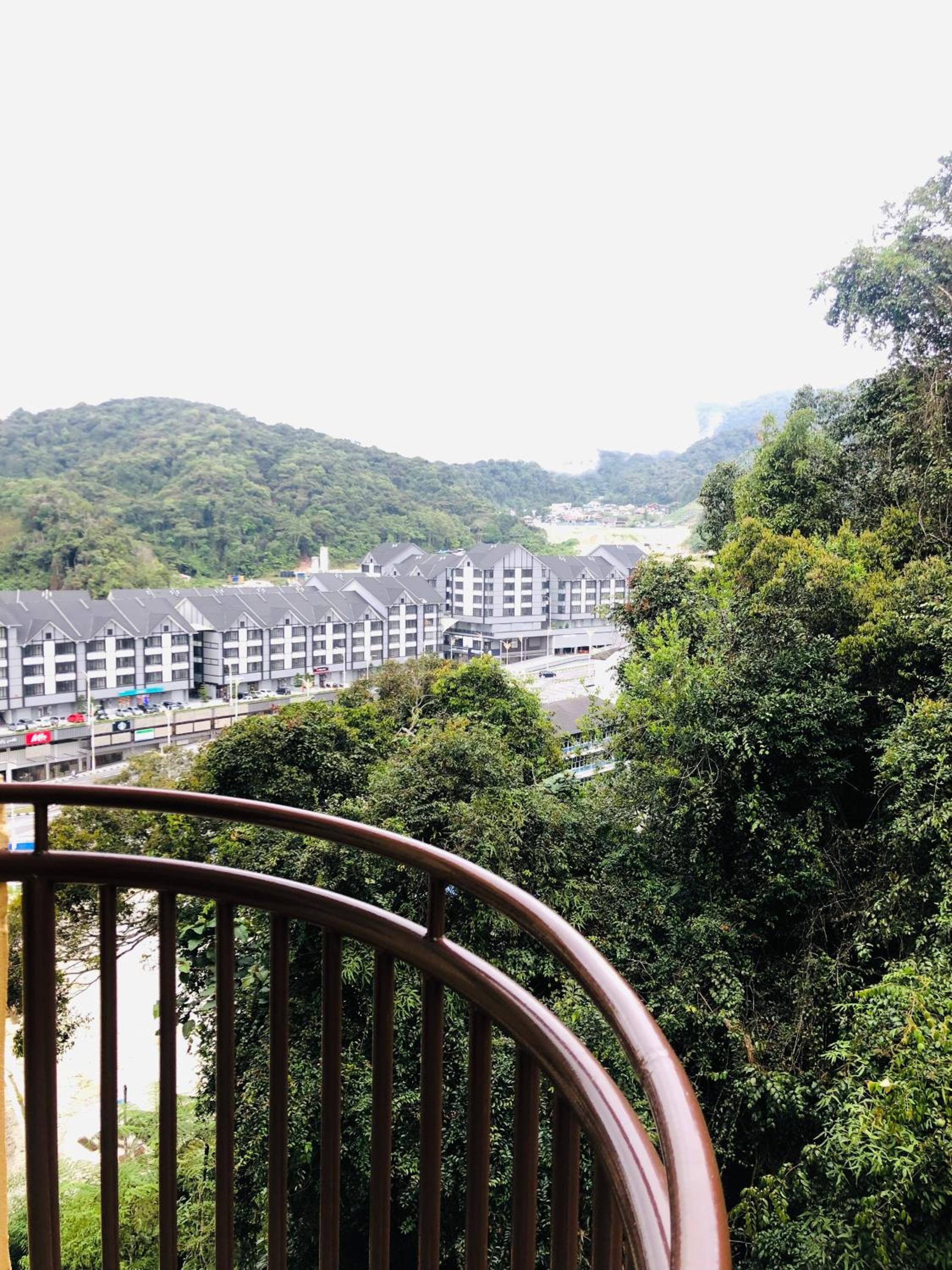 Crown Imperial Court Apt at Brinchang Centre view 5