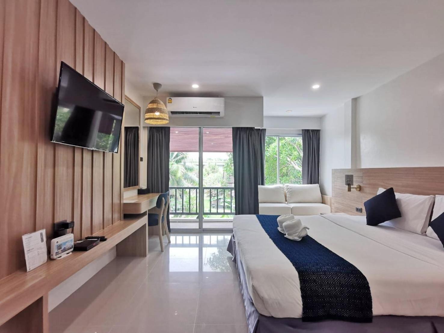 Nana Beach Hotel & Resort