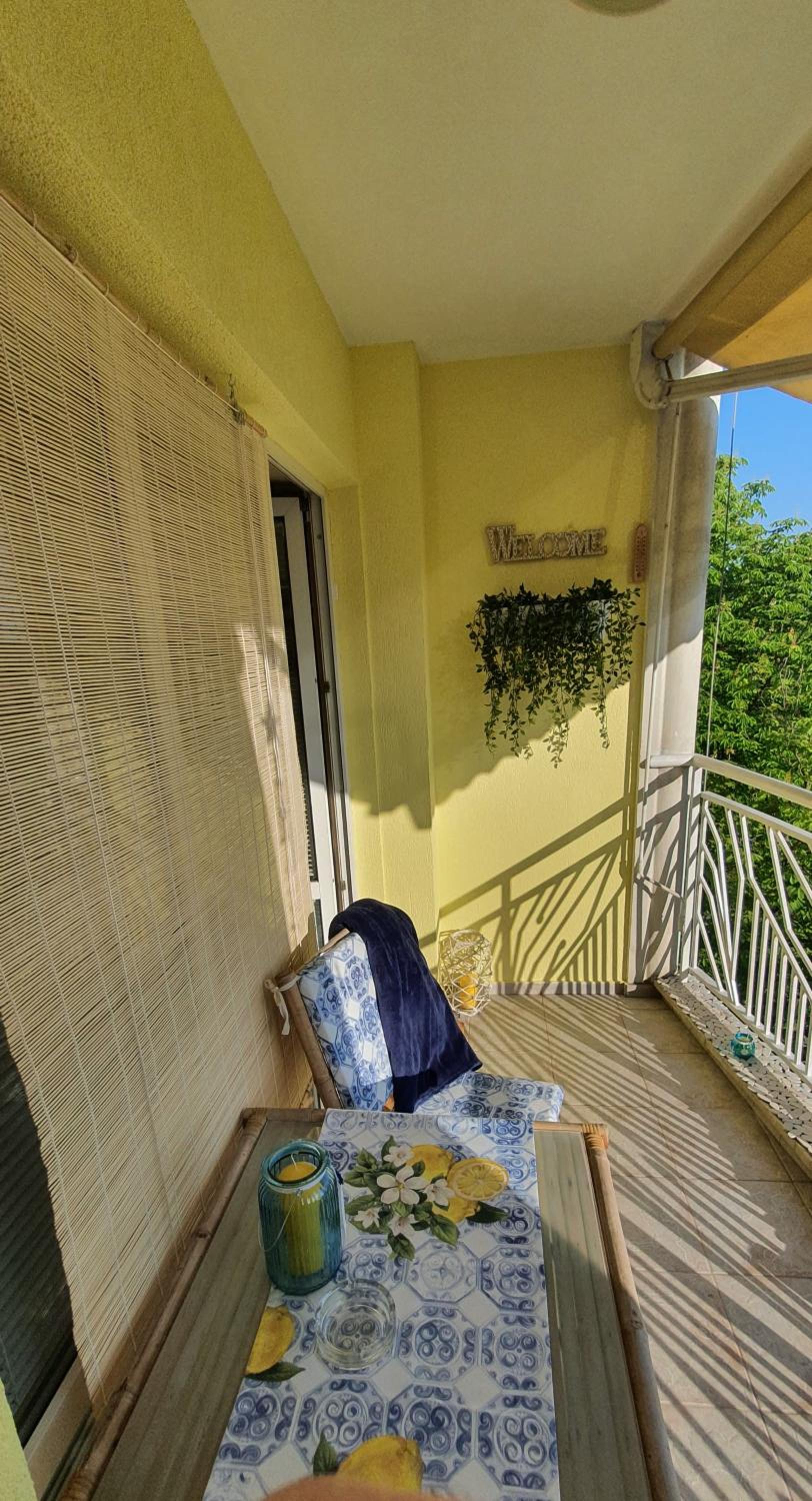 Mommy's House view 3