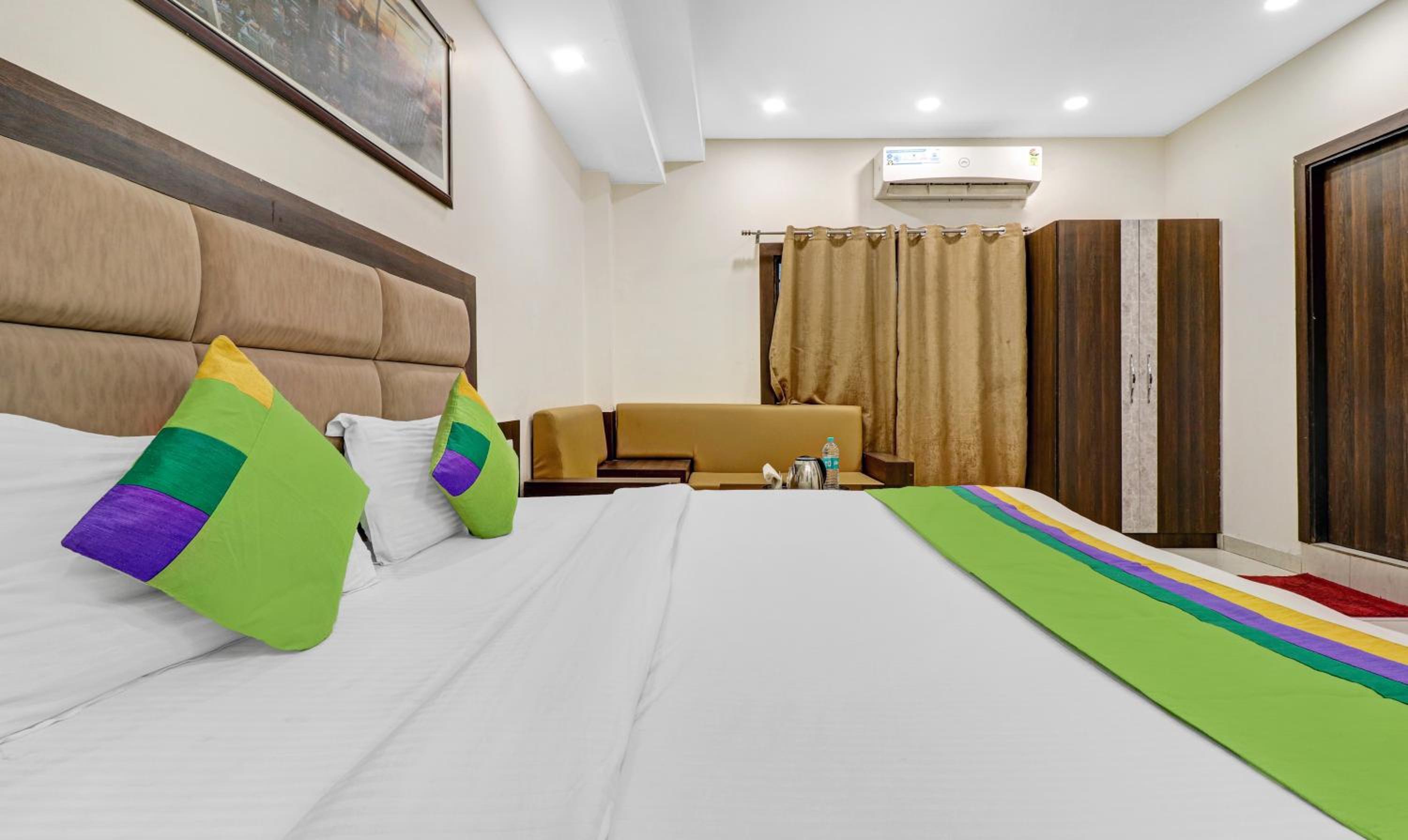 Itsy Hotels K K Residency Staywell