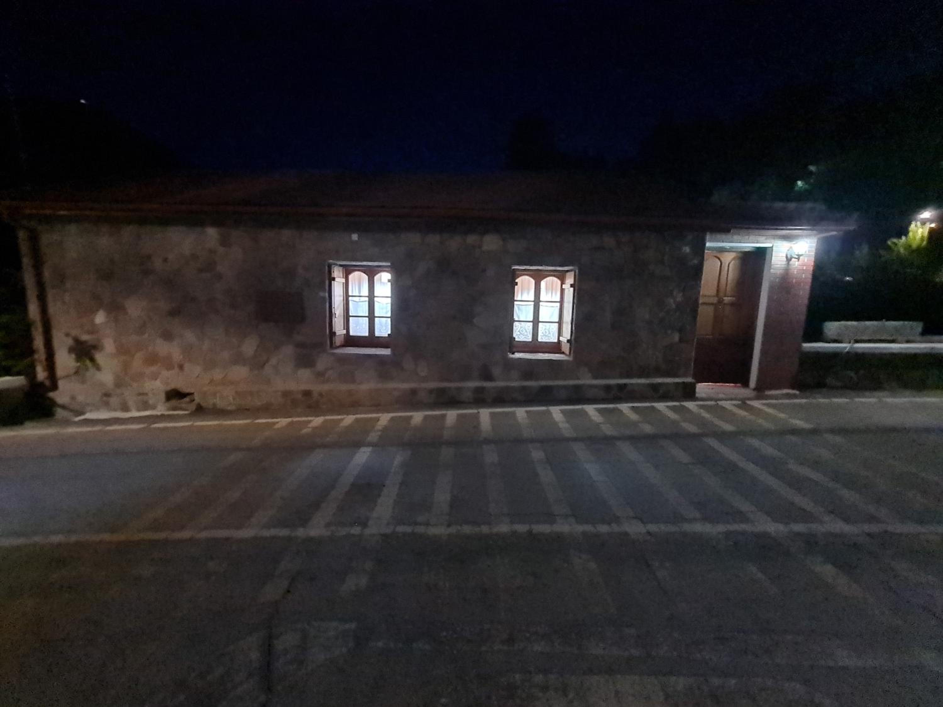 Photo 43