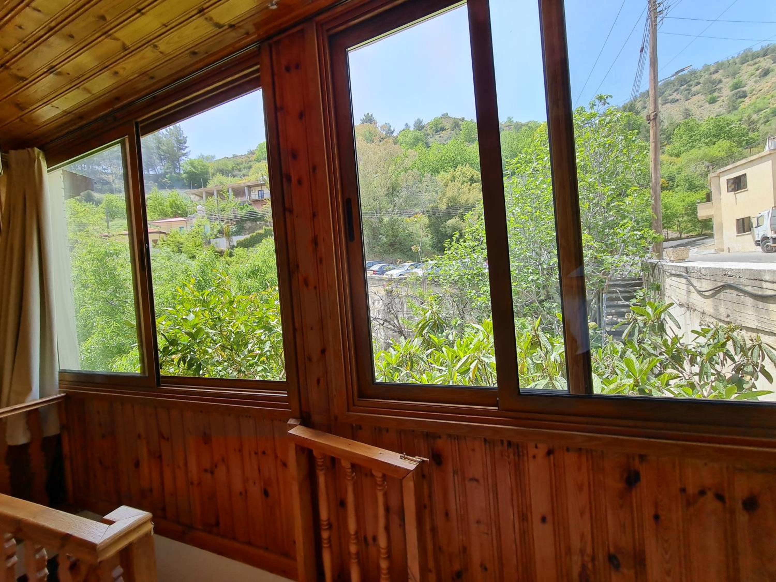 Elpiniki's Old House view 5